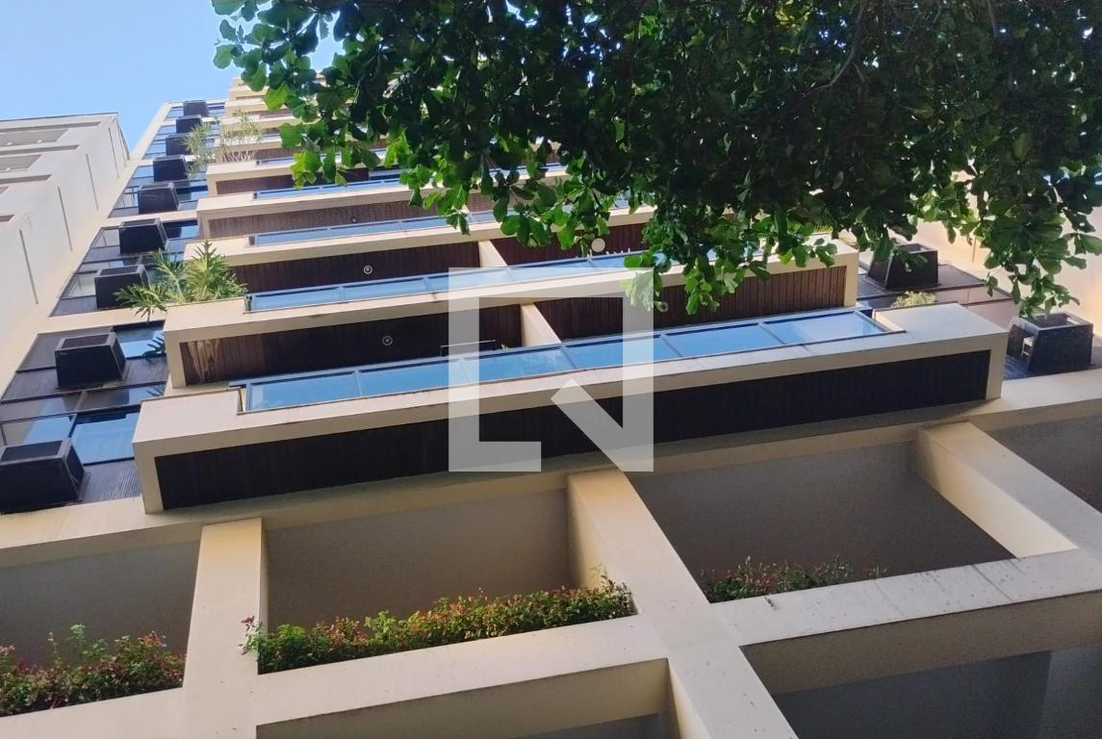 Fachada Edifício Residence Tour D'Argent