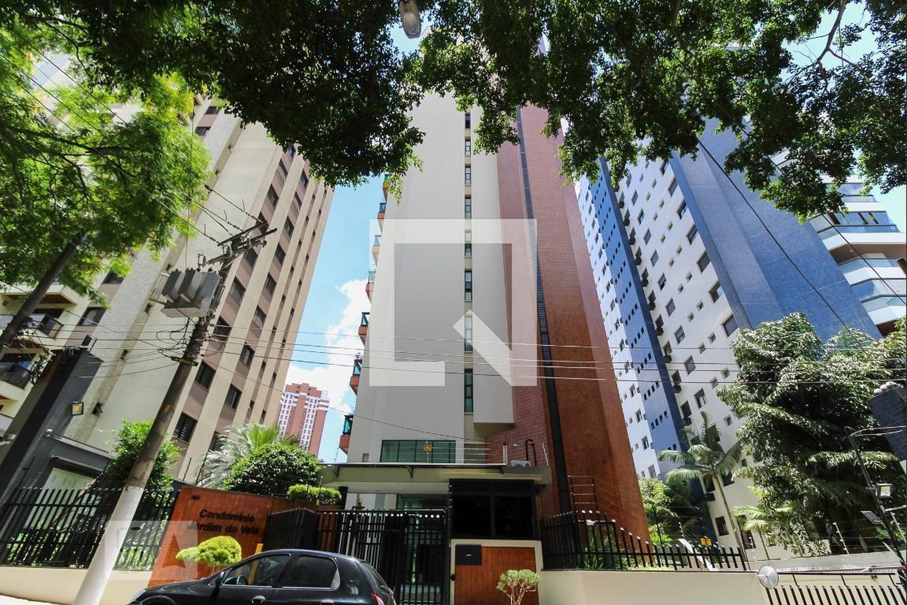Fachada do Prédio Condomínio Jardim do Vale
