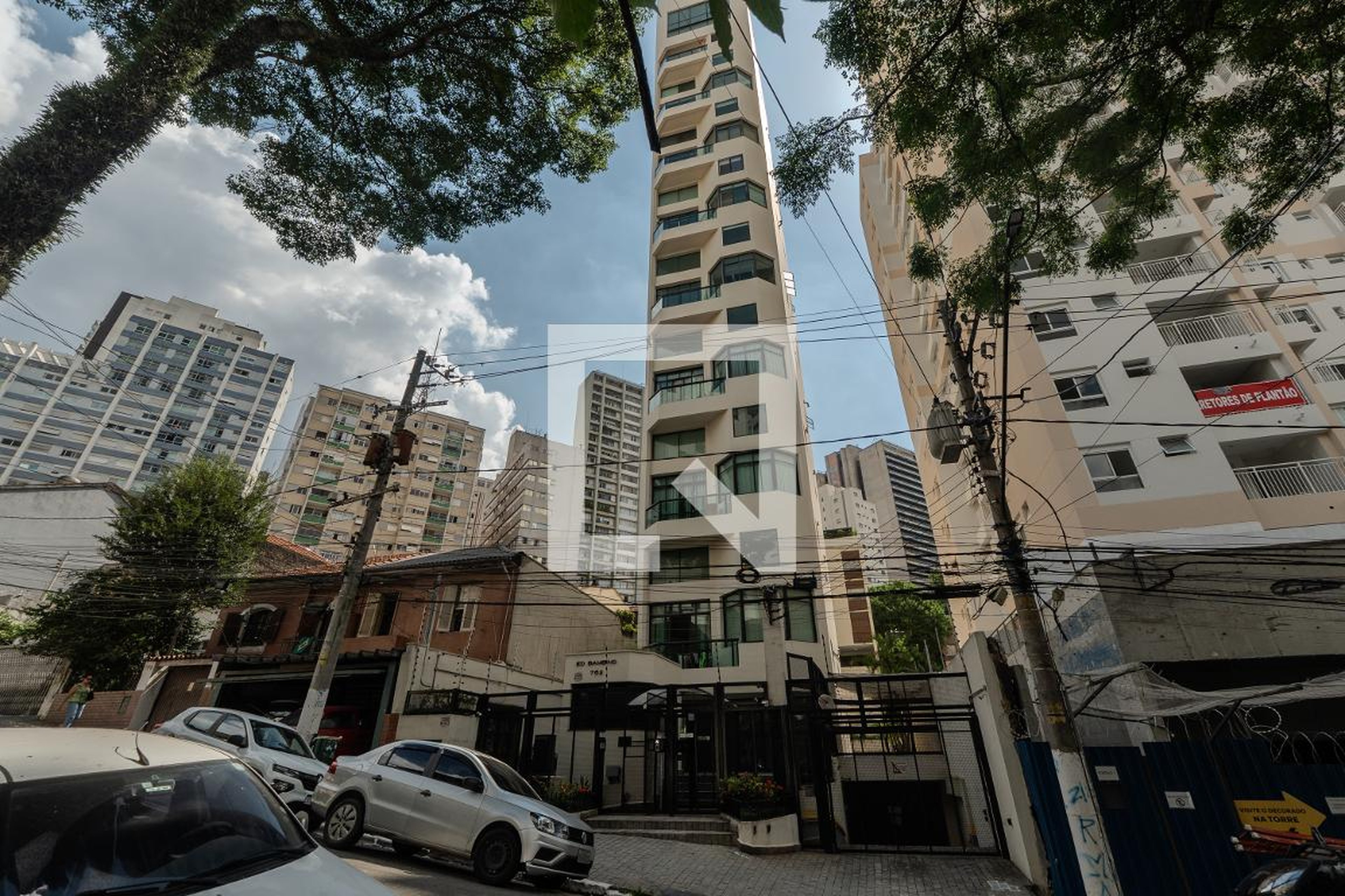 Fachada Edifício Bambino