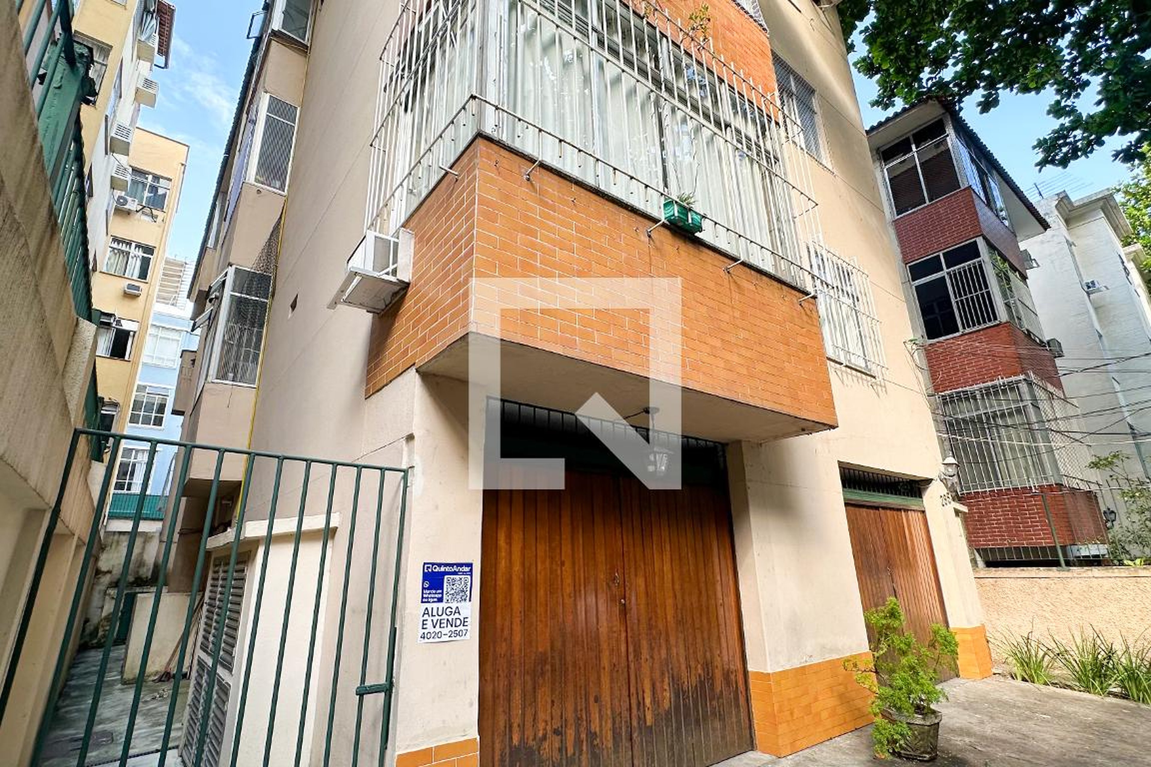 Fachada Condomínio Maestro Francisco Braga 2