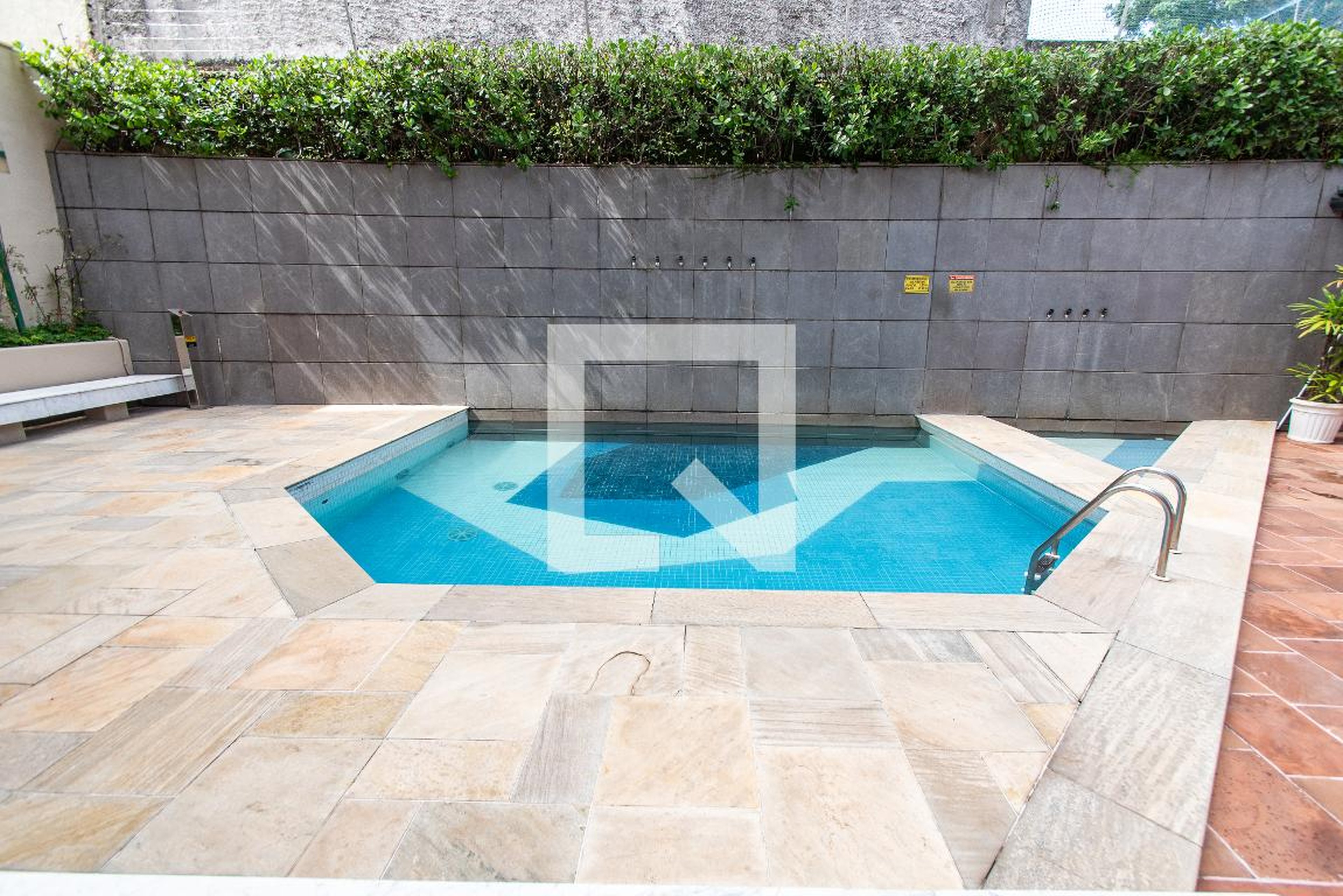 Piscina - Fernando Thomé