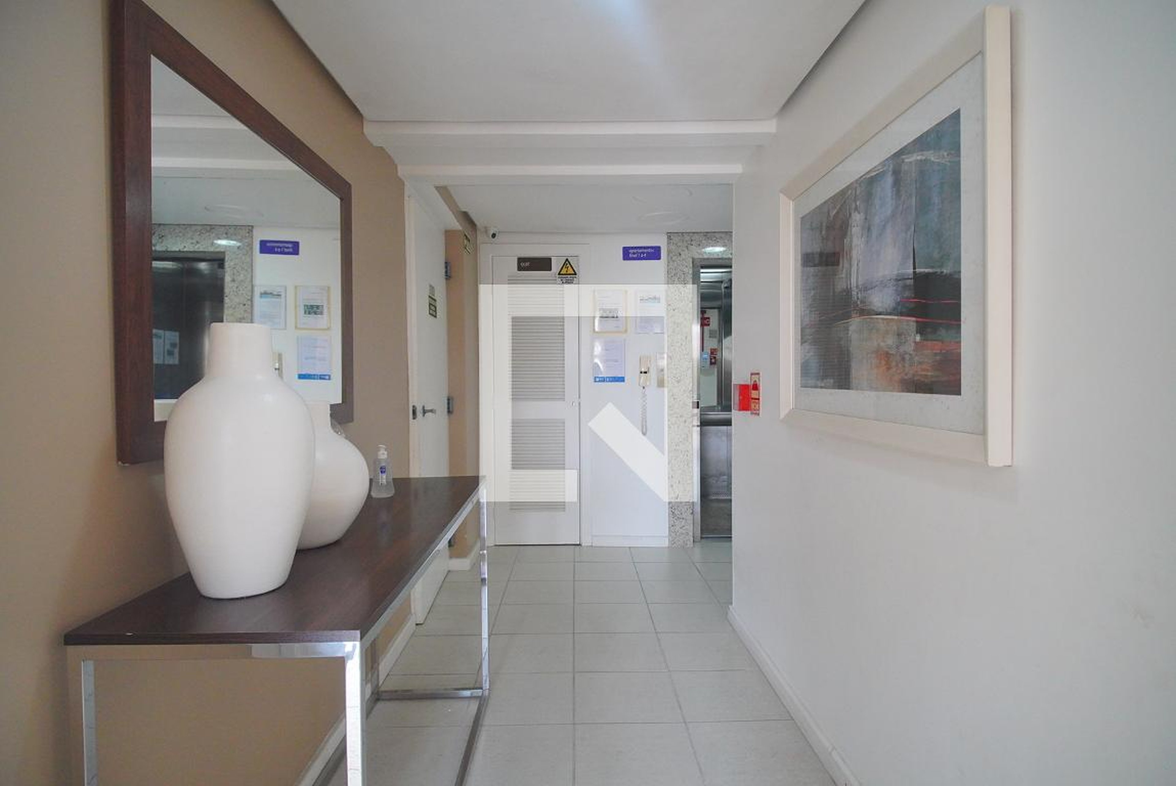 Hall de entrada - Residencial Weekend