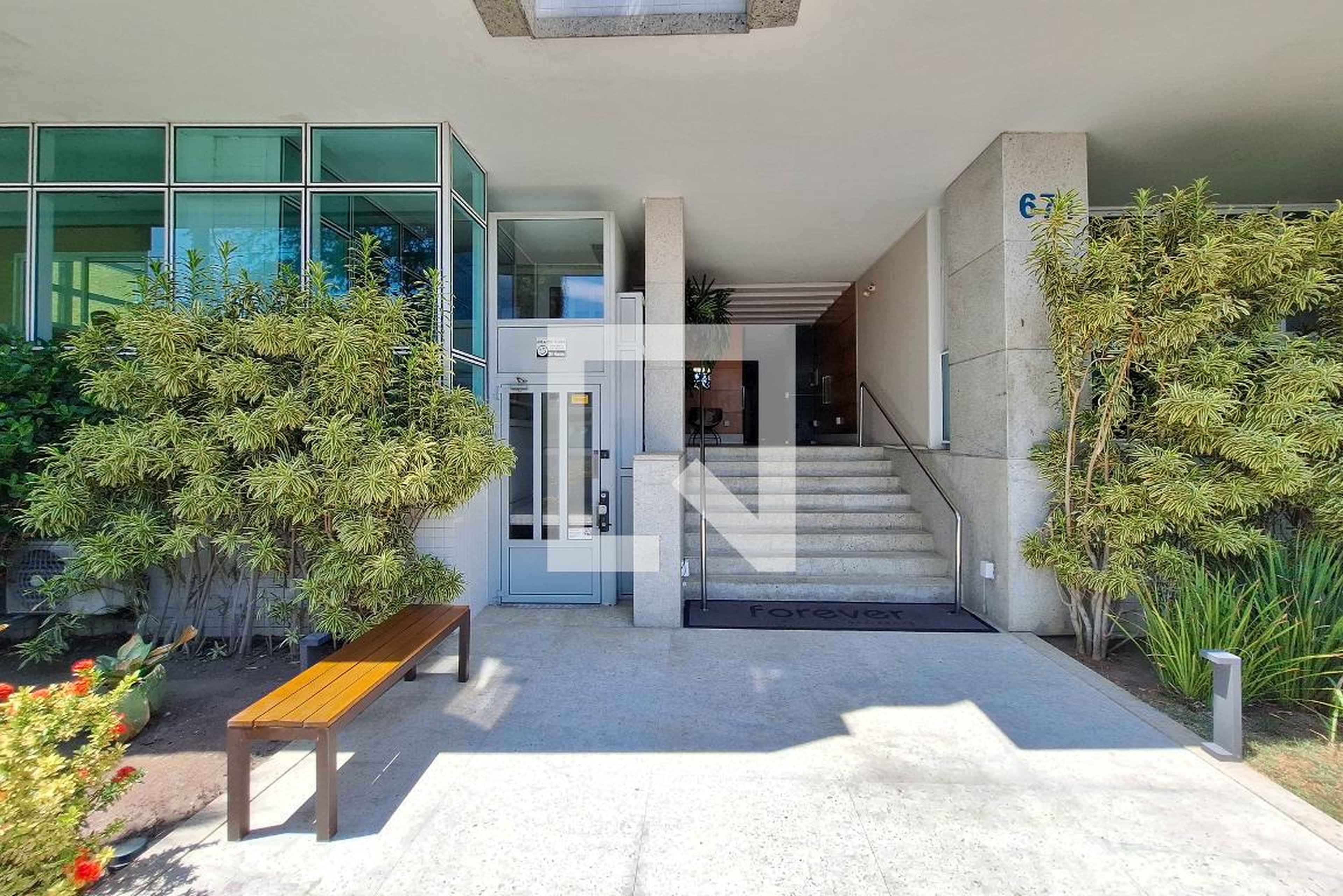 Fachada Condomínio Forever Residence