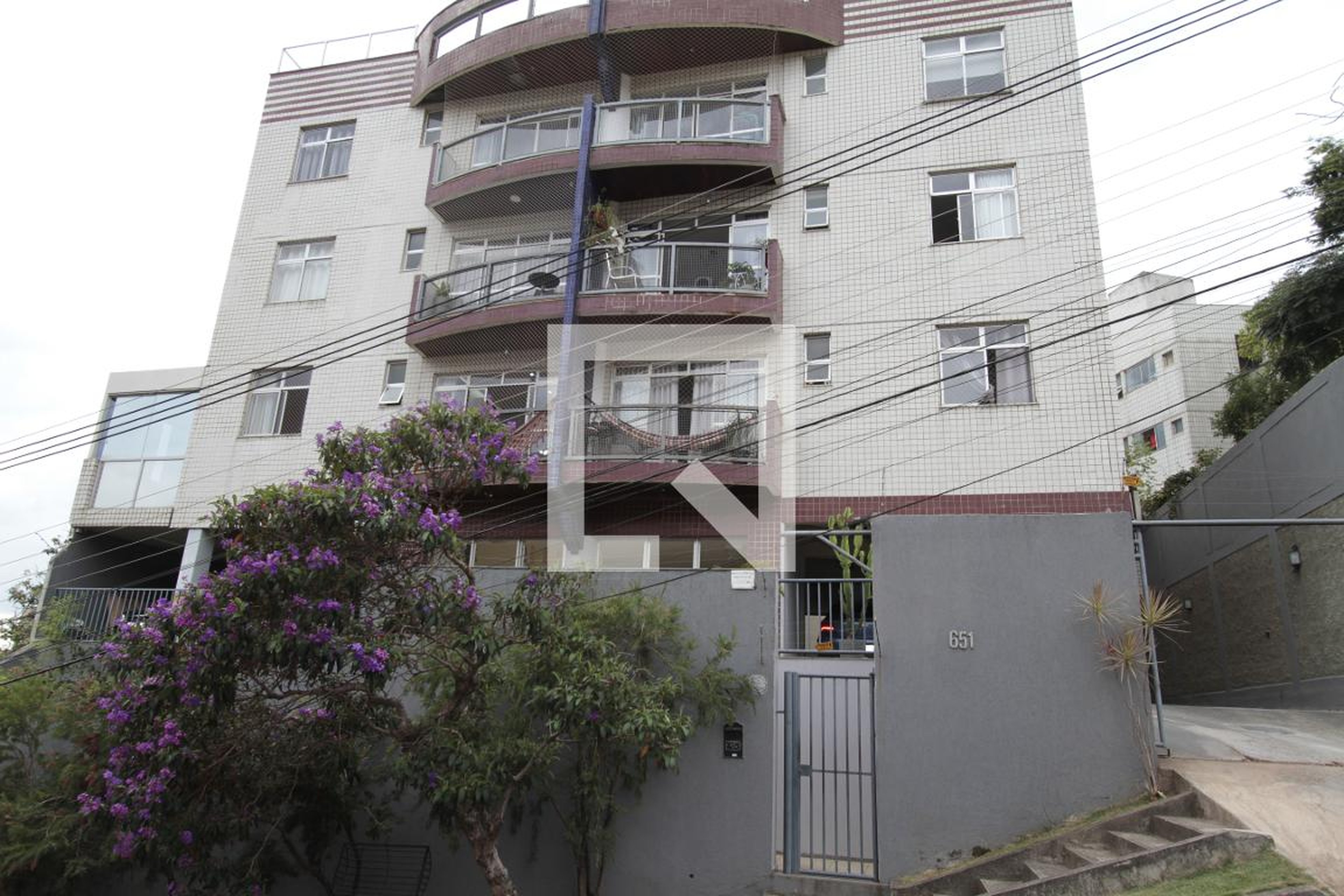 Fachada do Prédio Condomínio em Rua Alessandra Salum Cadar, 651