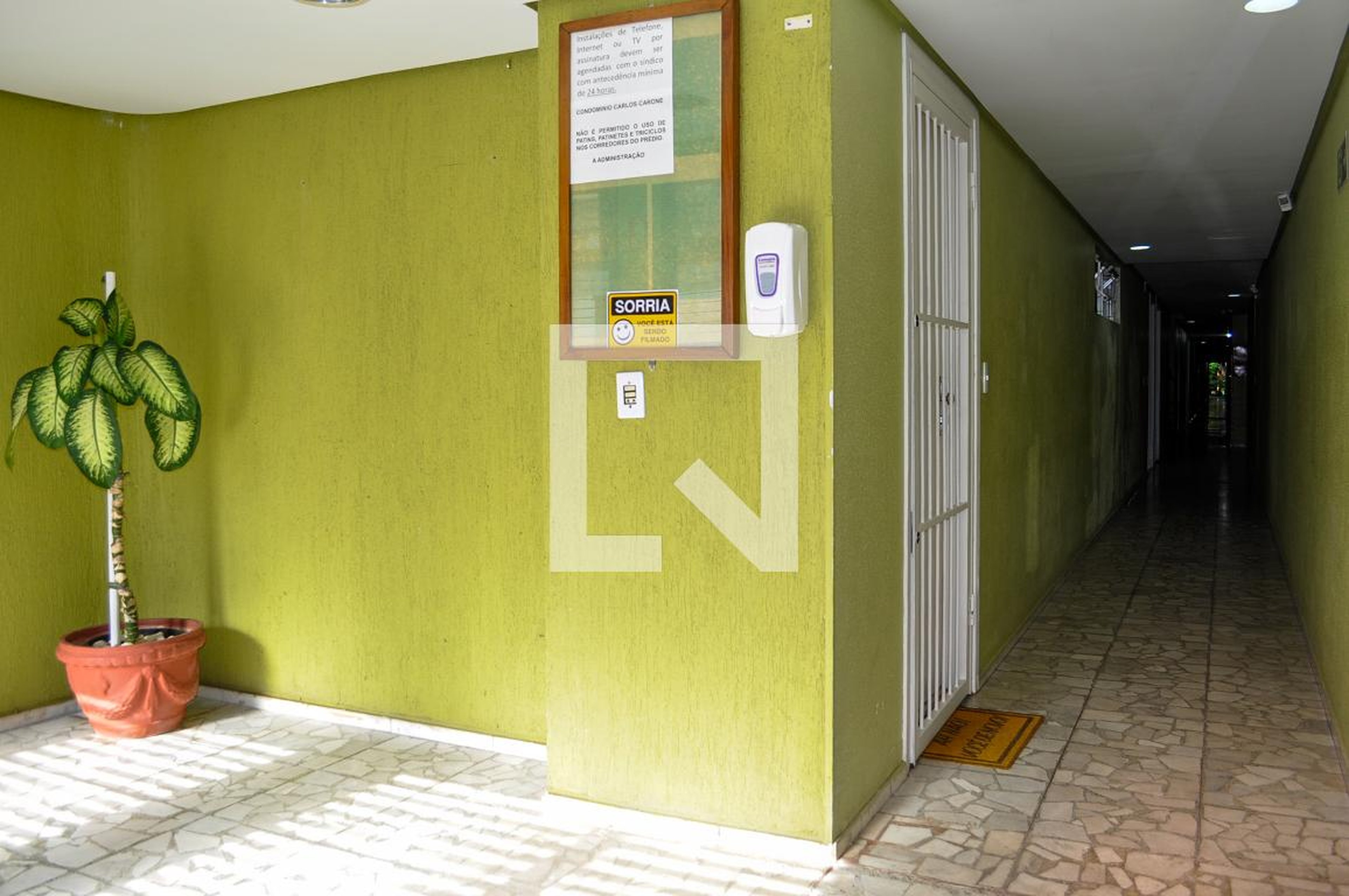 Hall do predio - Edifício Carlos Carone