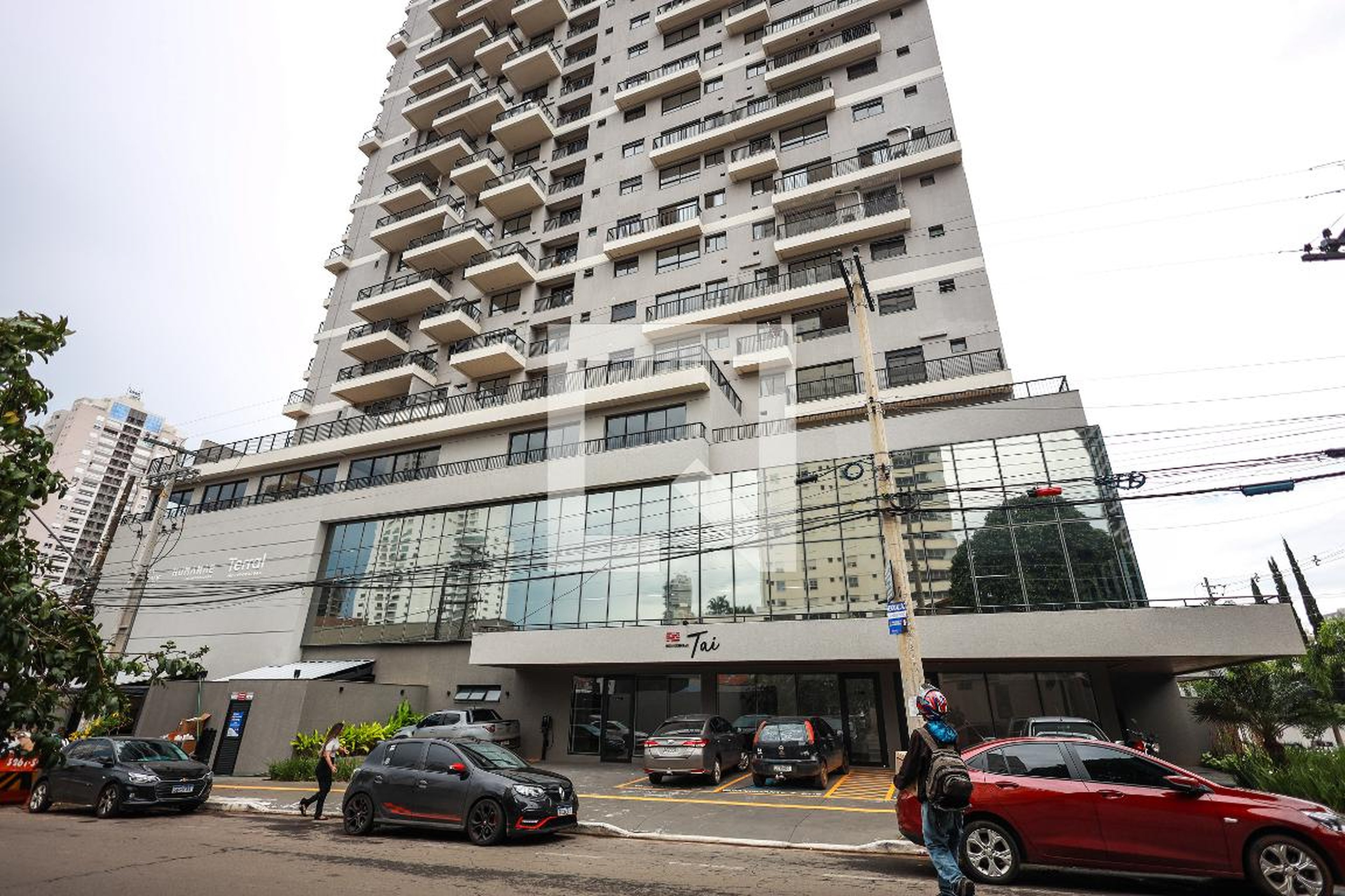 Fachada do Prédio Condomínio em Rua T-53, 53