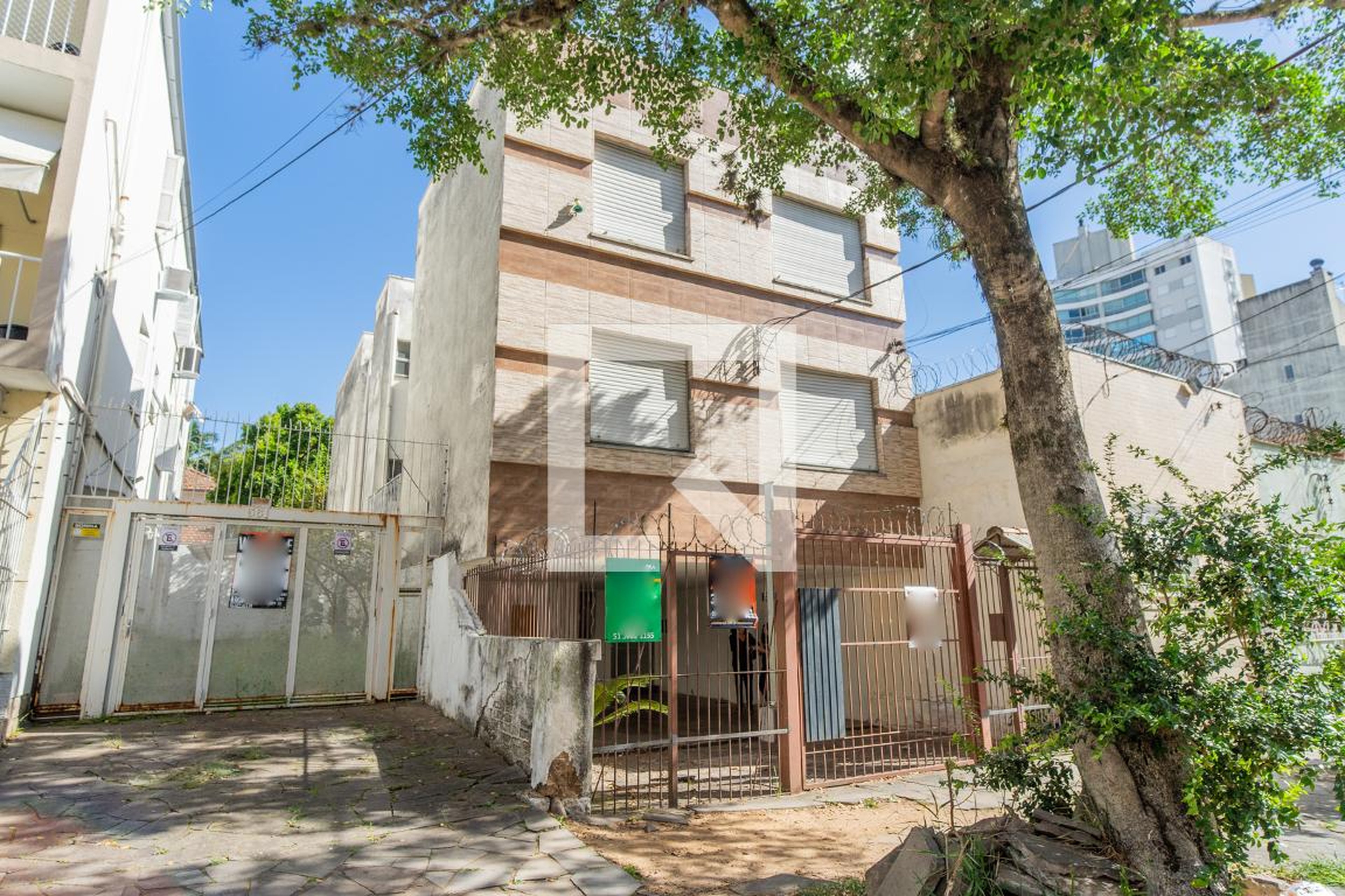 Fachada Condomínio em Rua Barão do Triunfo, 553