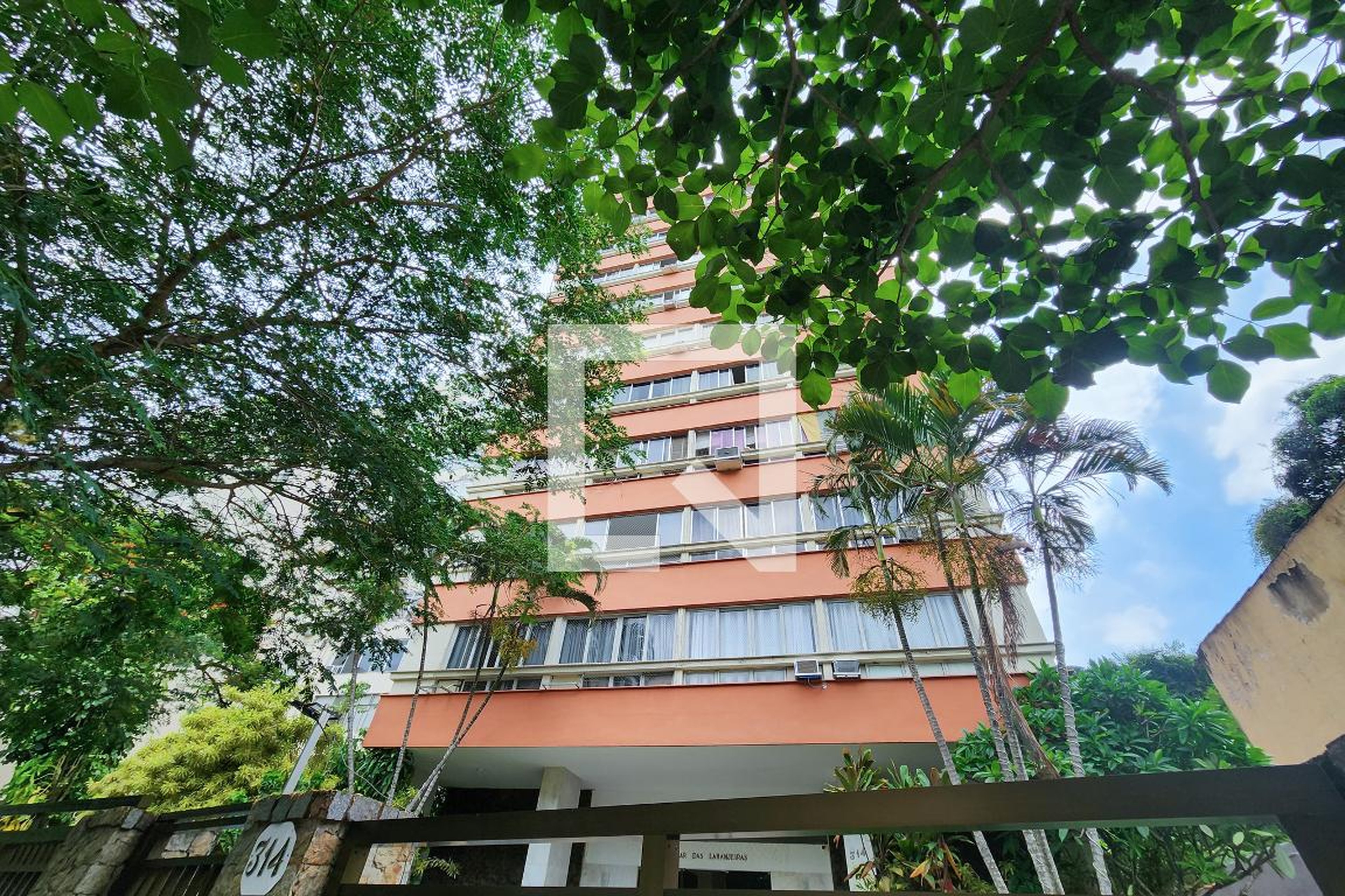 Fachada do Prédio Edifício Solar das Laranjeiras