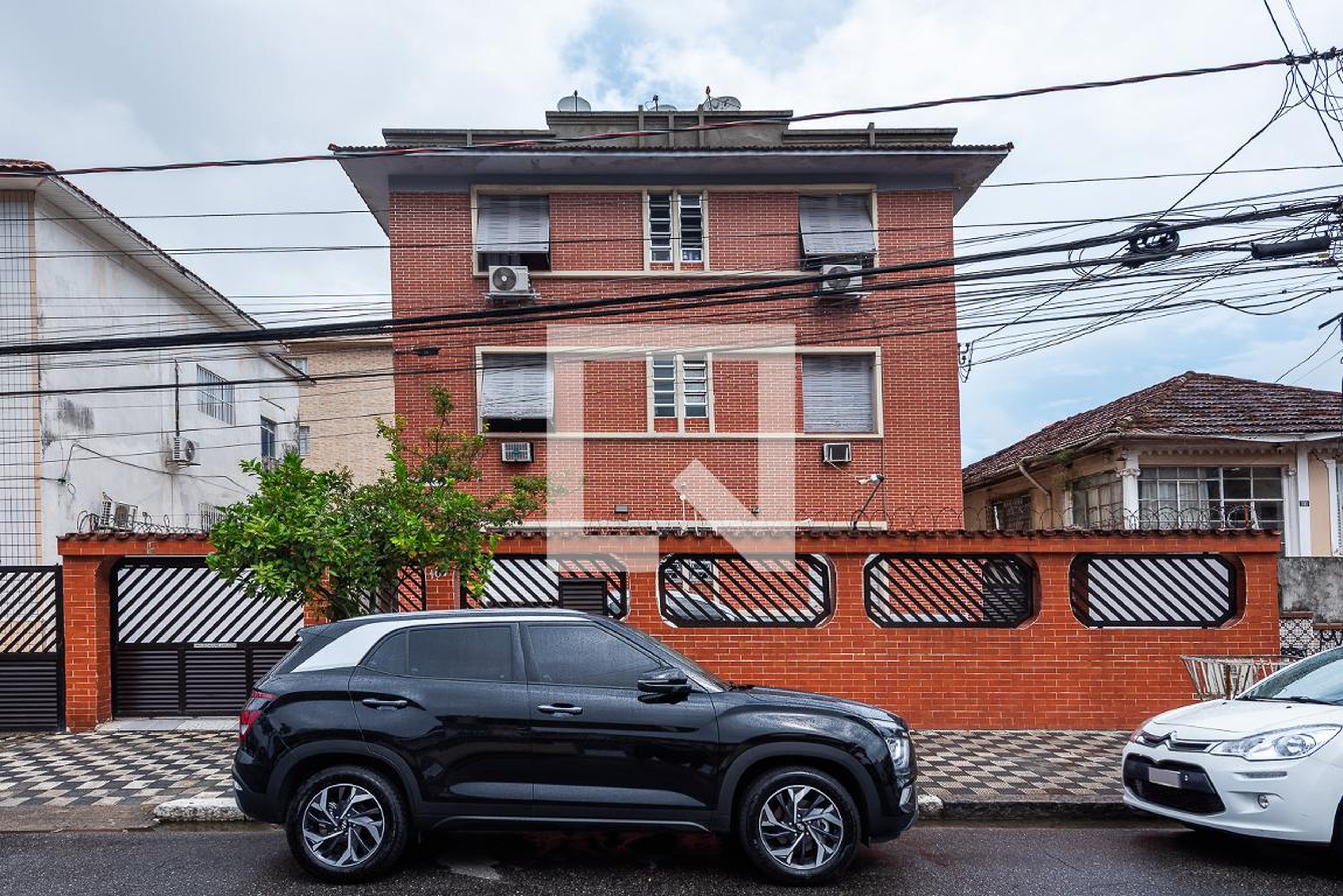 Fachada Condomínio em Rua Princesa Isabel, 107