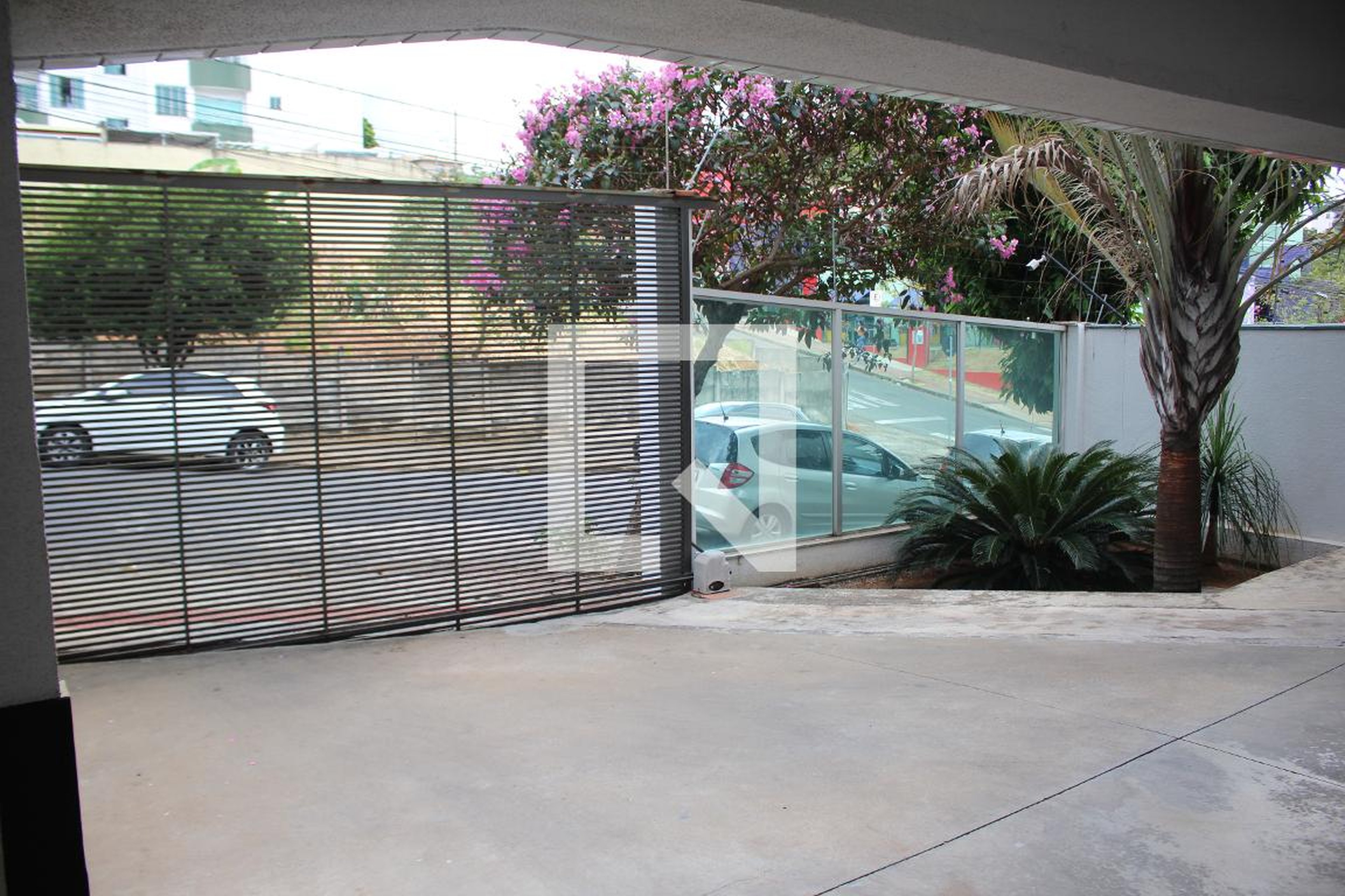 Entrada Condomínio em Rua Antônio Araujo Penido, 40