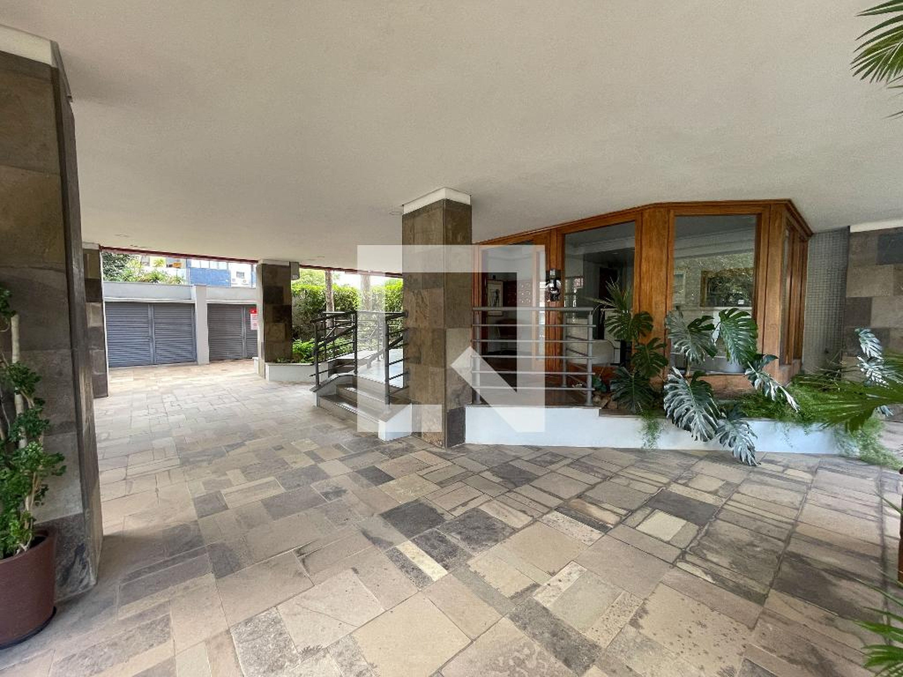 Área comum Condomínio em Rua Pedro Chaves Barcelos, 375