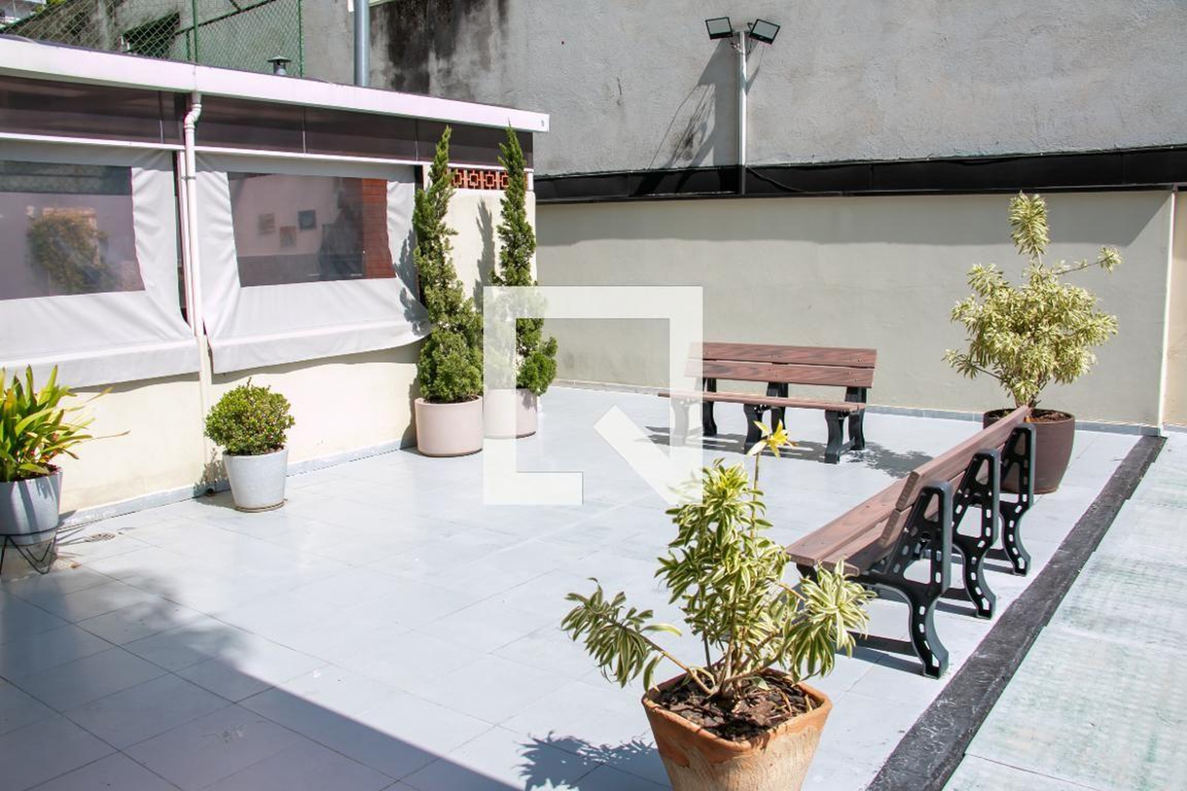 Área comum - Alabastro