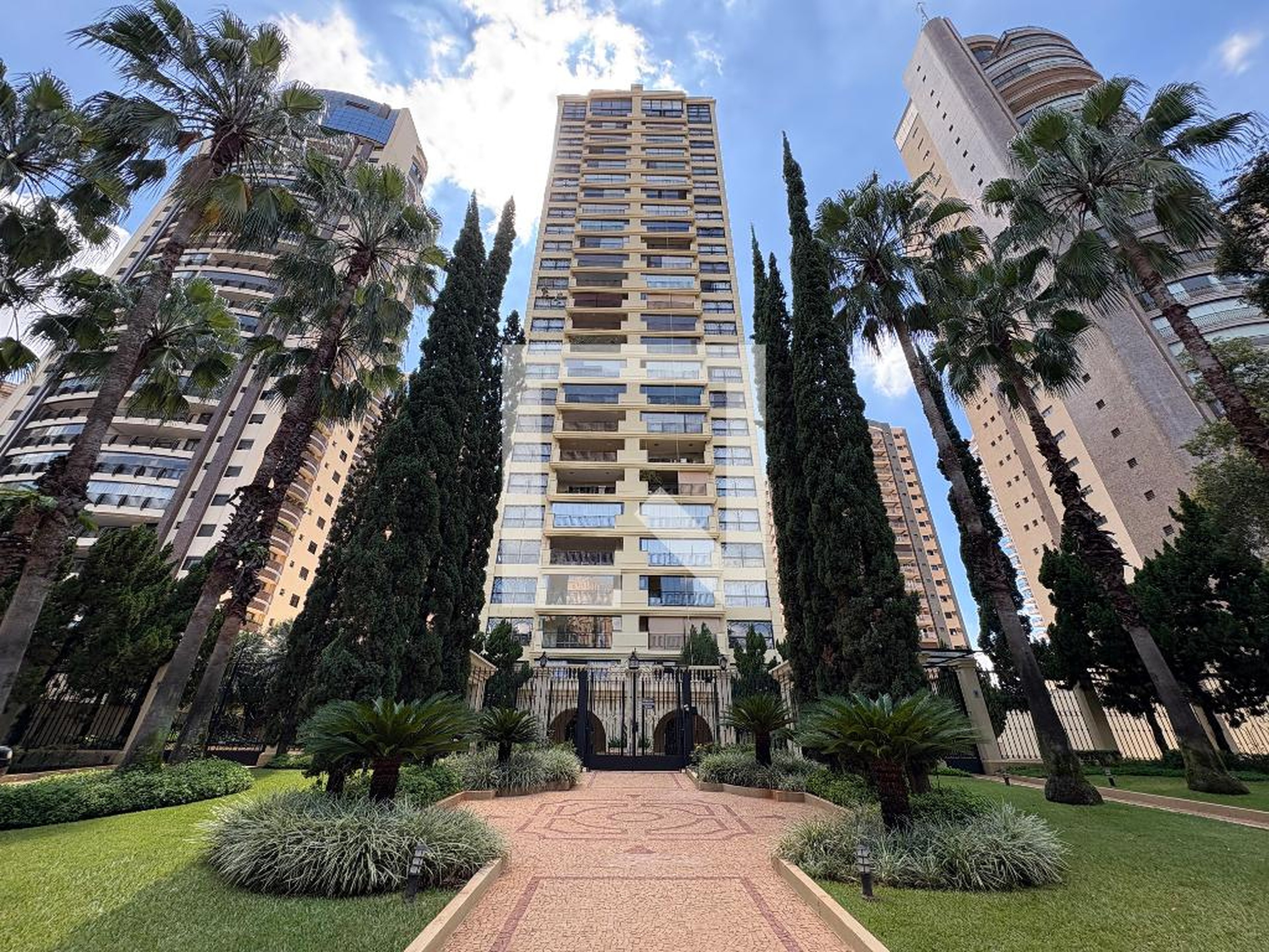 Fachada Condomínio Estocolmo