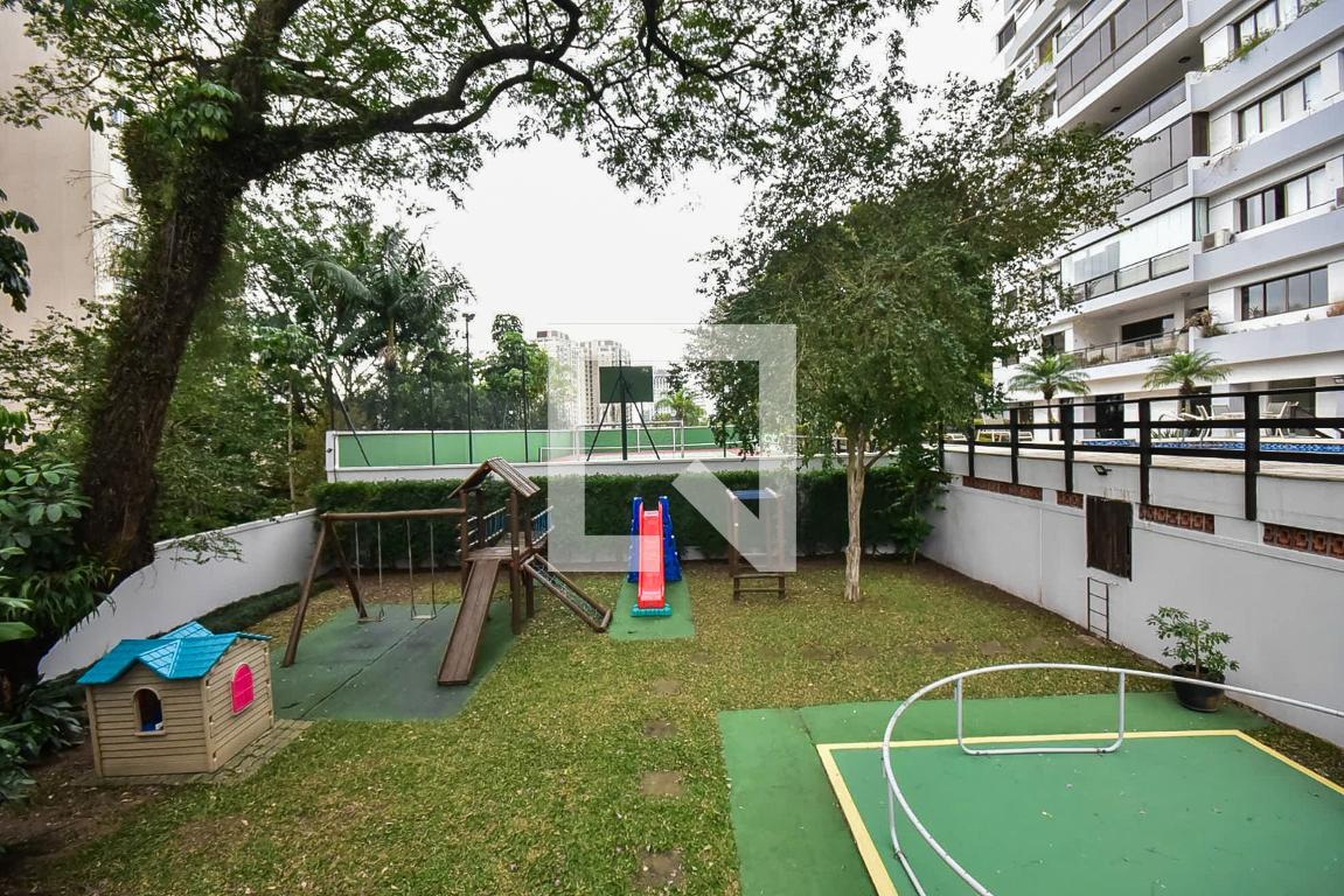 Playground - Edifício Marques Paranaguá