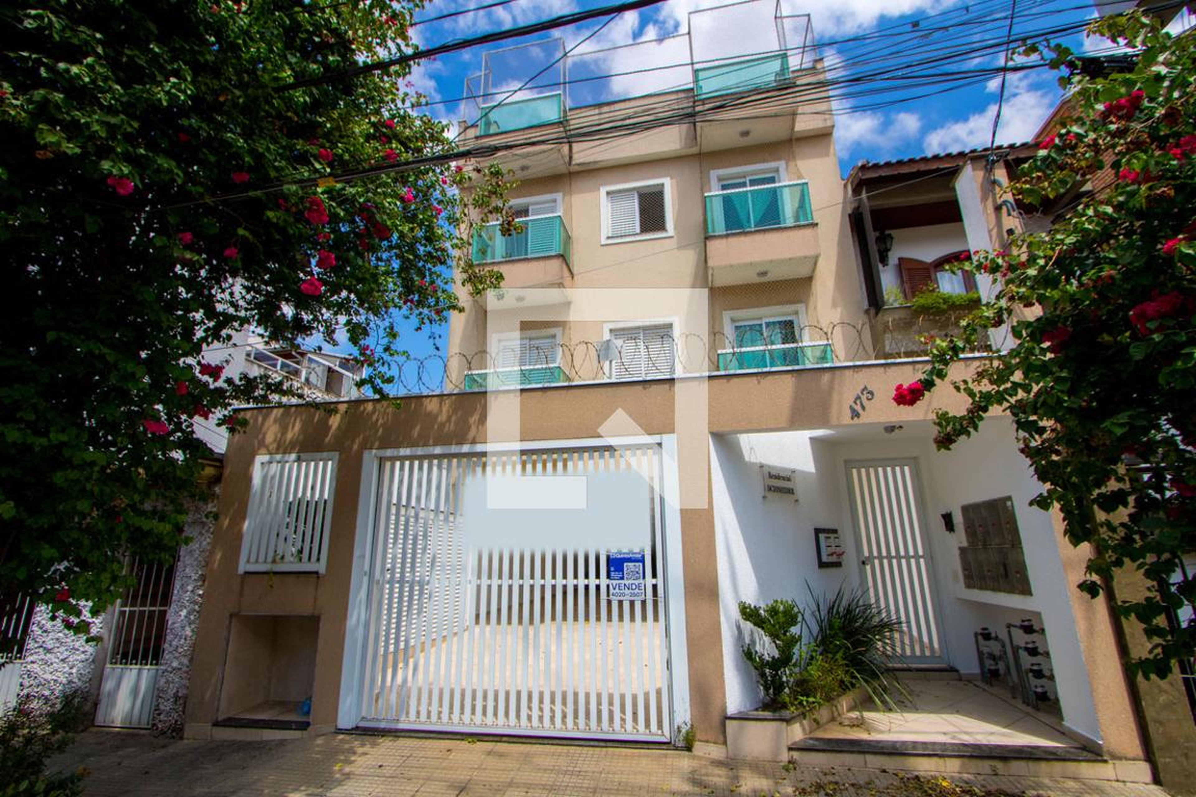 Fachada Condomínio em Rua Manduri, 473