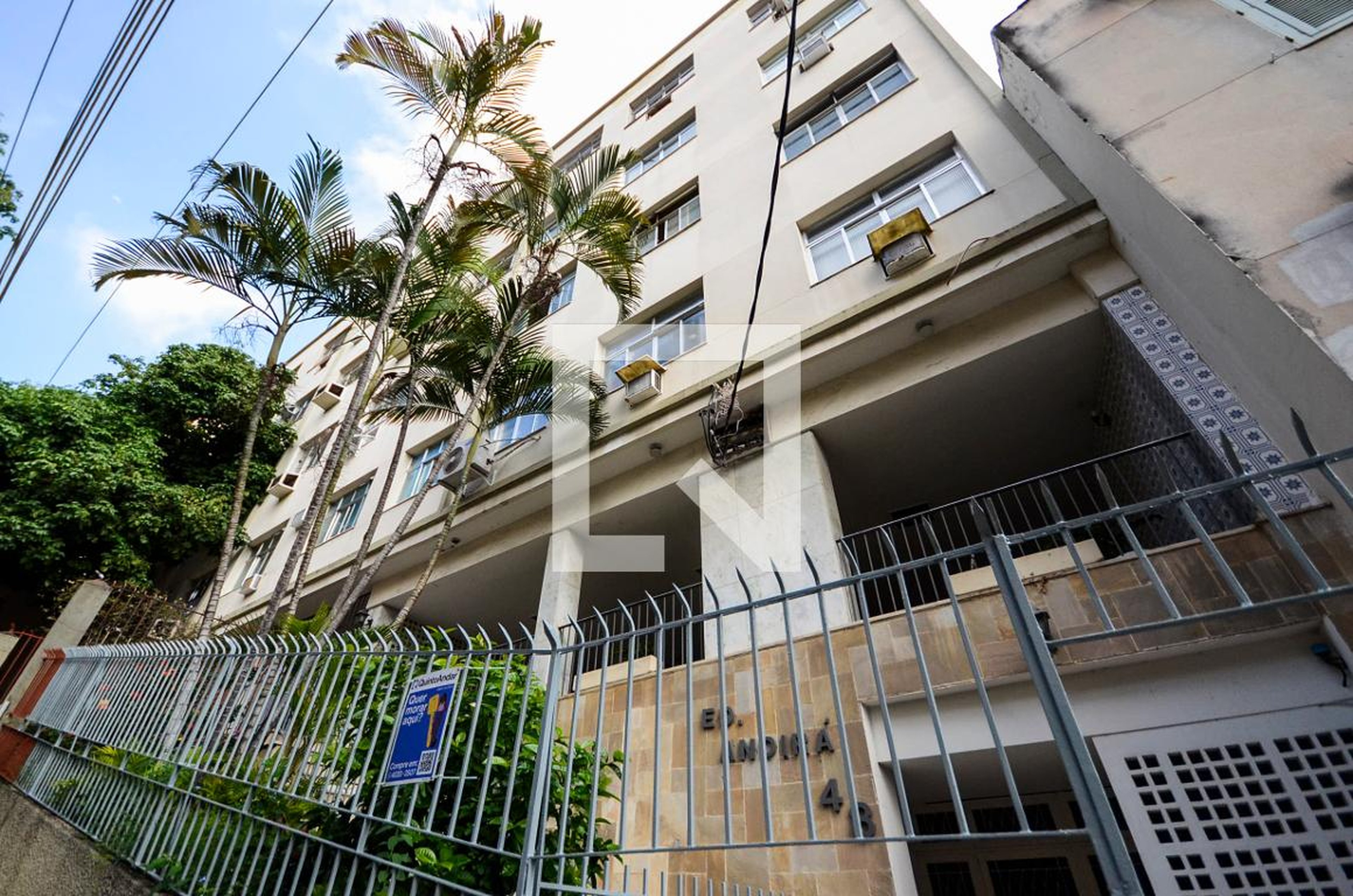 Fachada Condomínio Andira