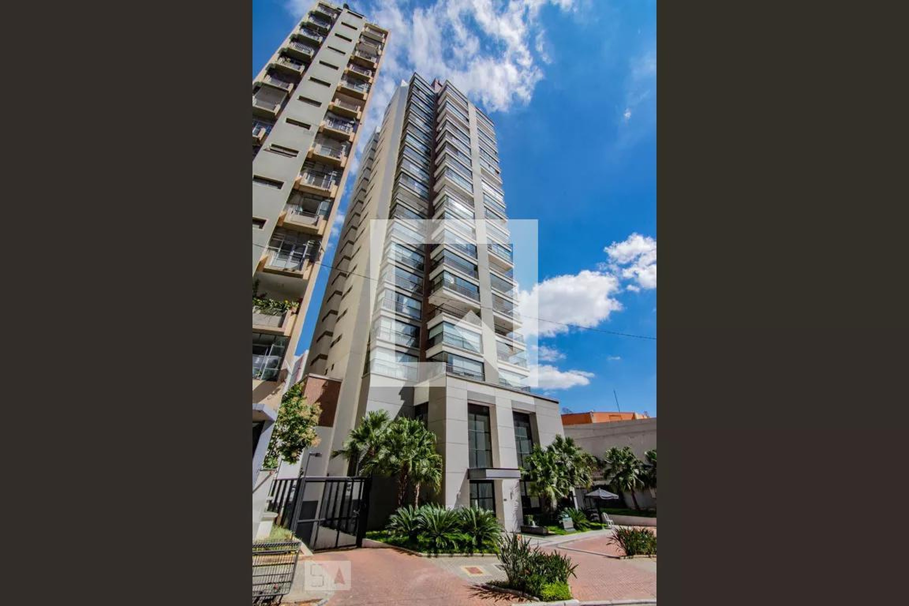 Fachada Condomínio em Avenida São João, 168