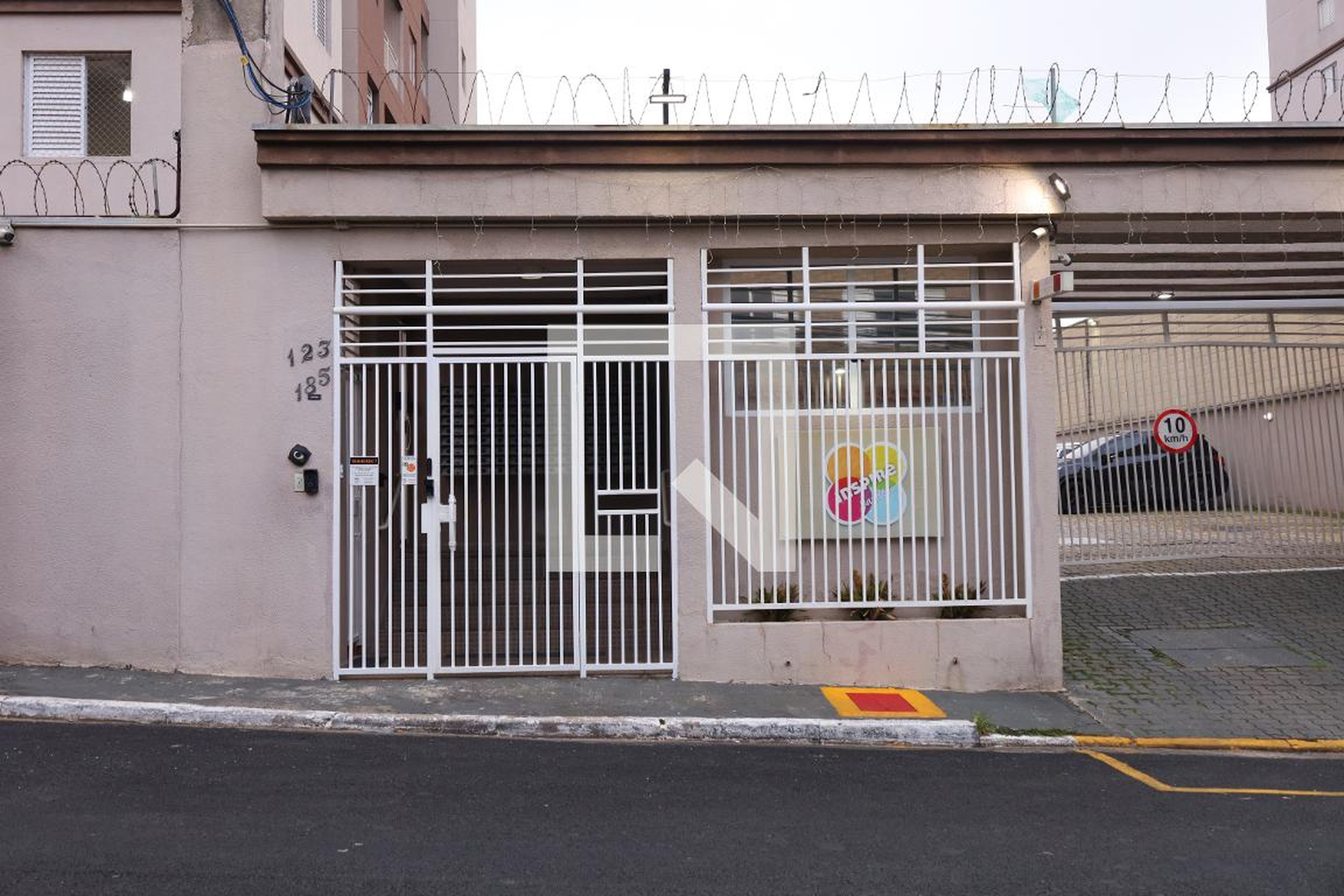 Fachada do condomínio Condomínio Jardim