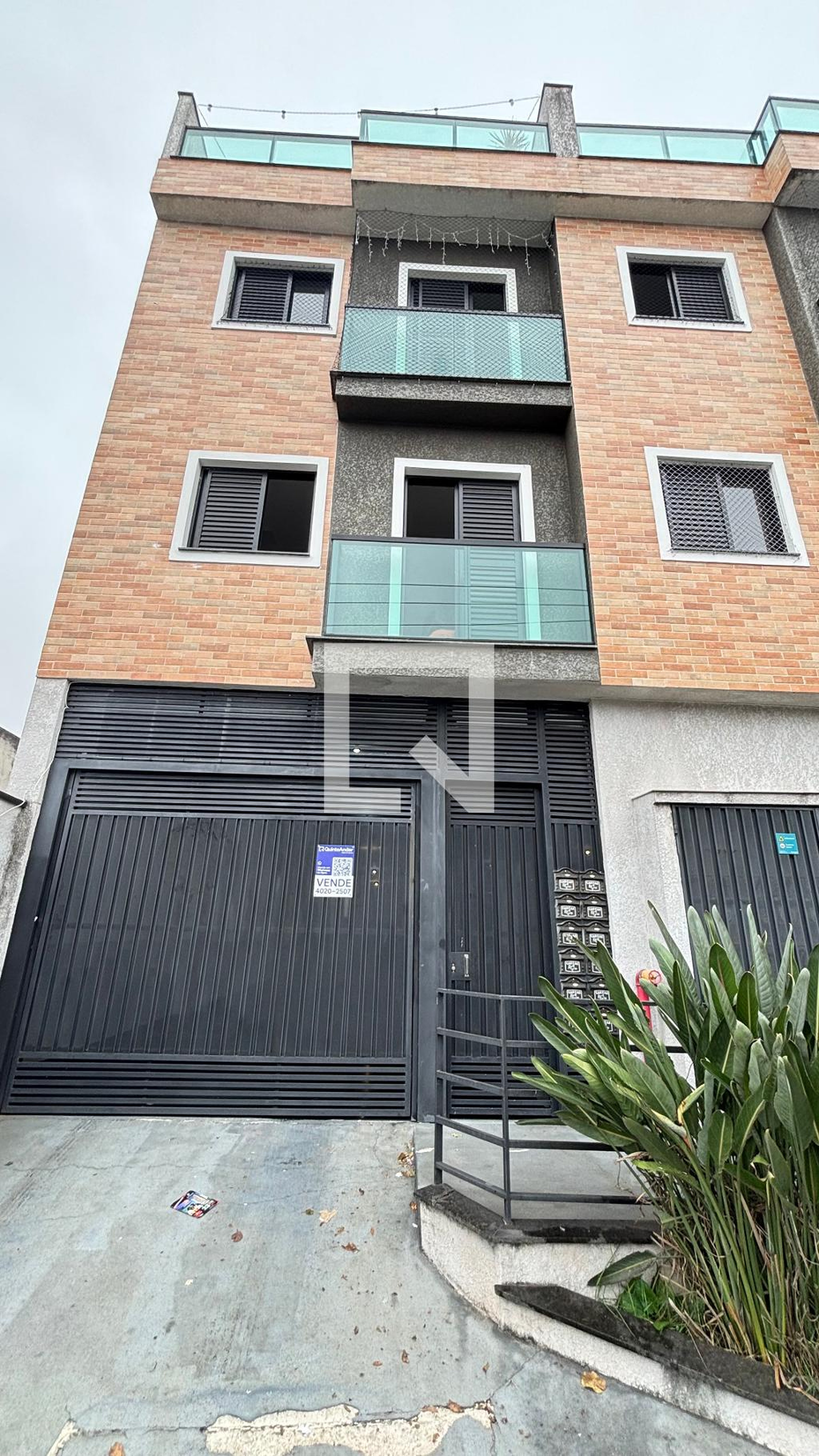 Fachada Condomínio em Rua Oratório, 598