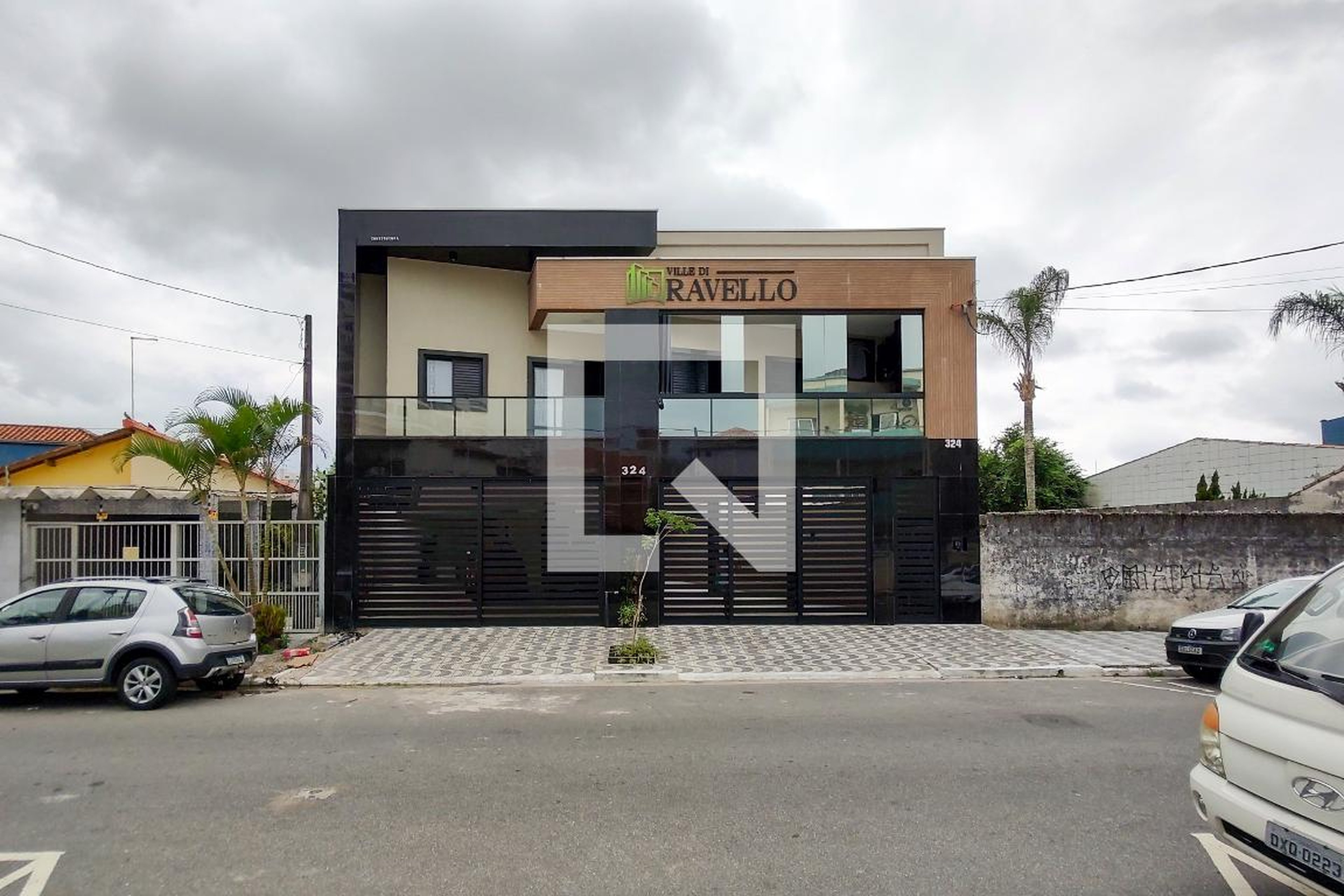 Fachada Condomínio em Rua Marilia, 324
