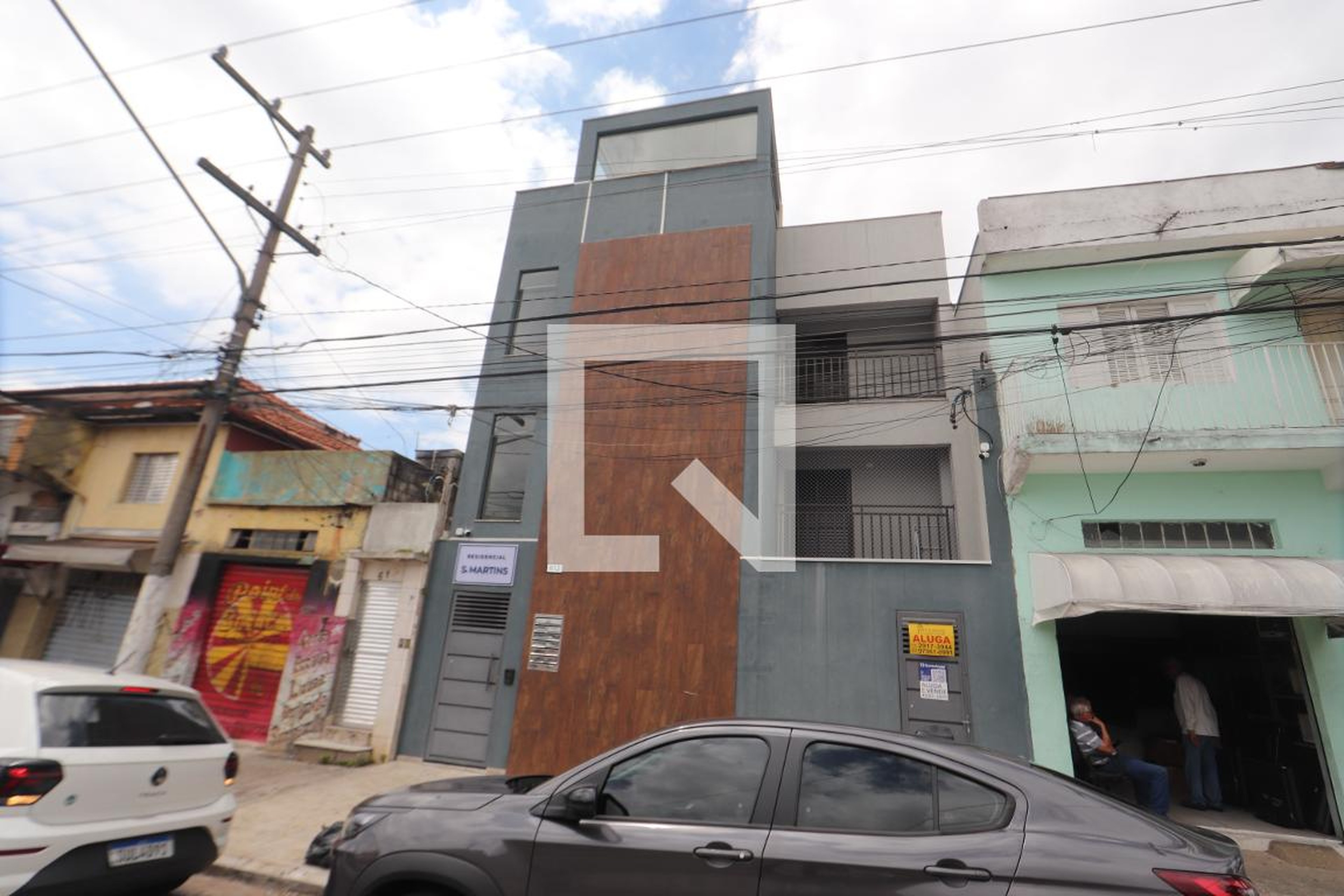 Fachada Condomínio em Avenida Antônio Manograsso, 613