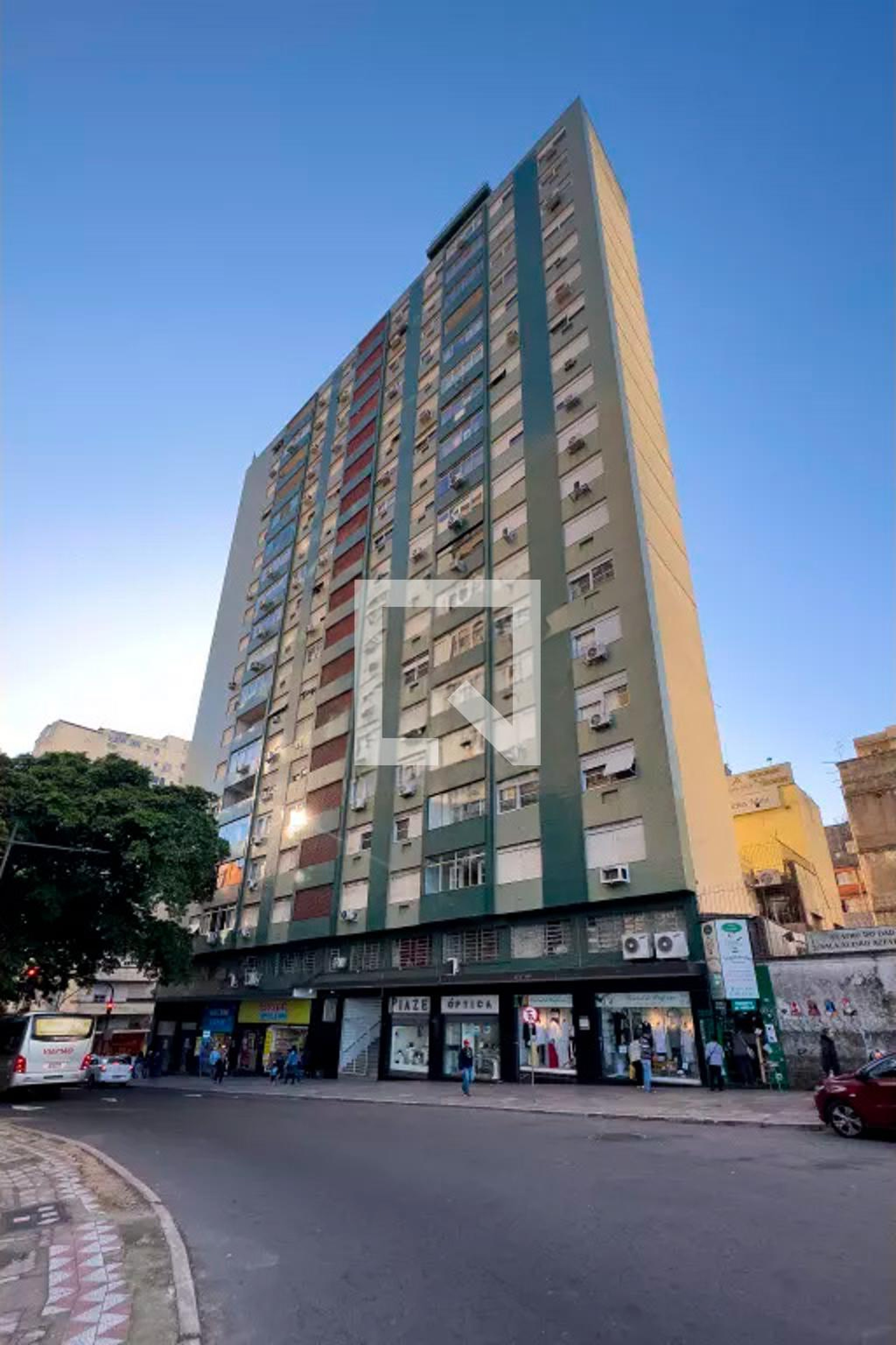 Fachada Edifício Alpes