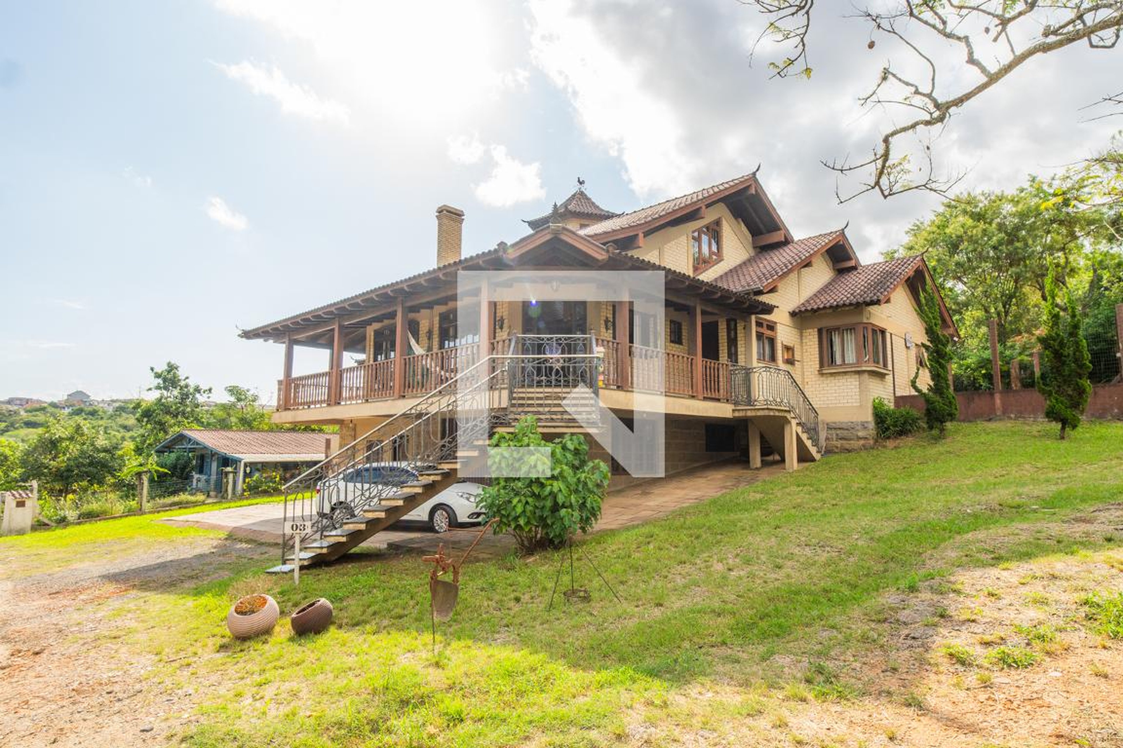 Fachada Condomínio em Rua Atílio Superti, 931