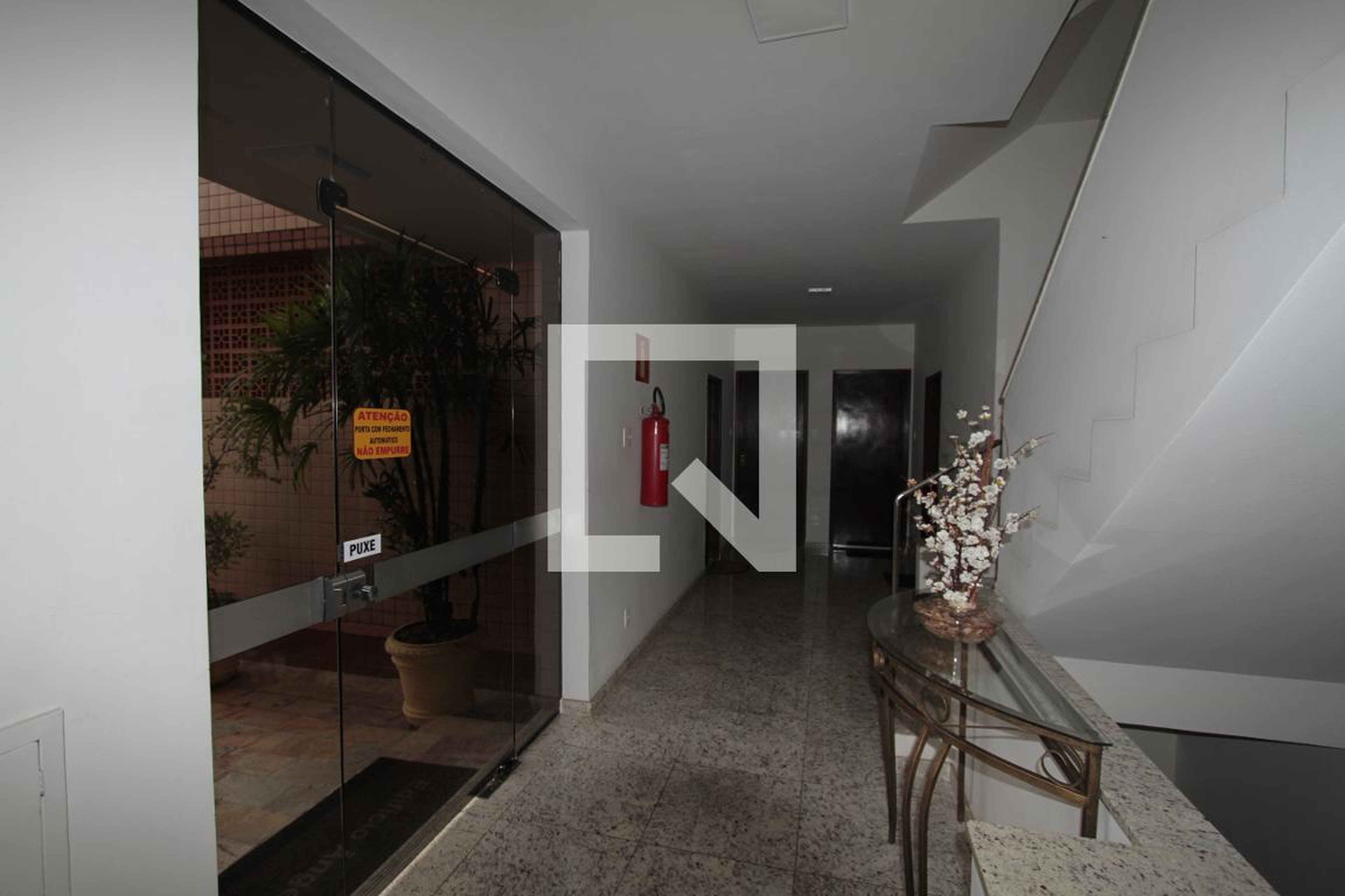 Hall de entrada - Edifício Ângela