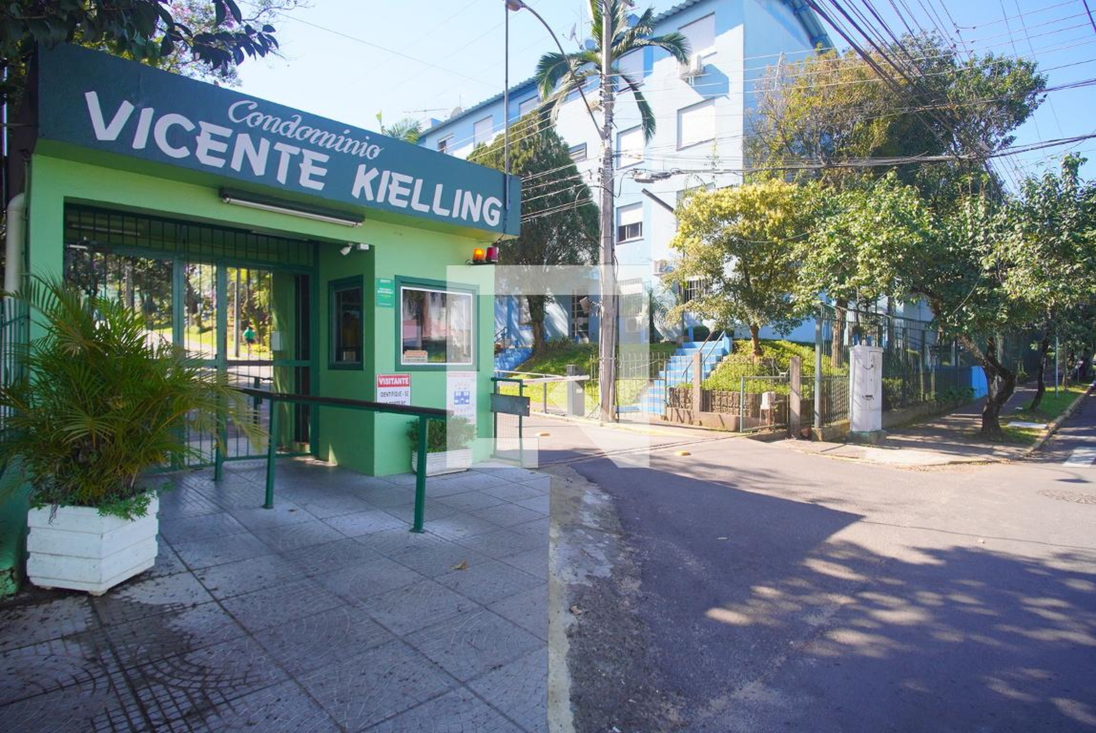 Fachada Condomínio em Rua Beno Hugo Hack, 1575