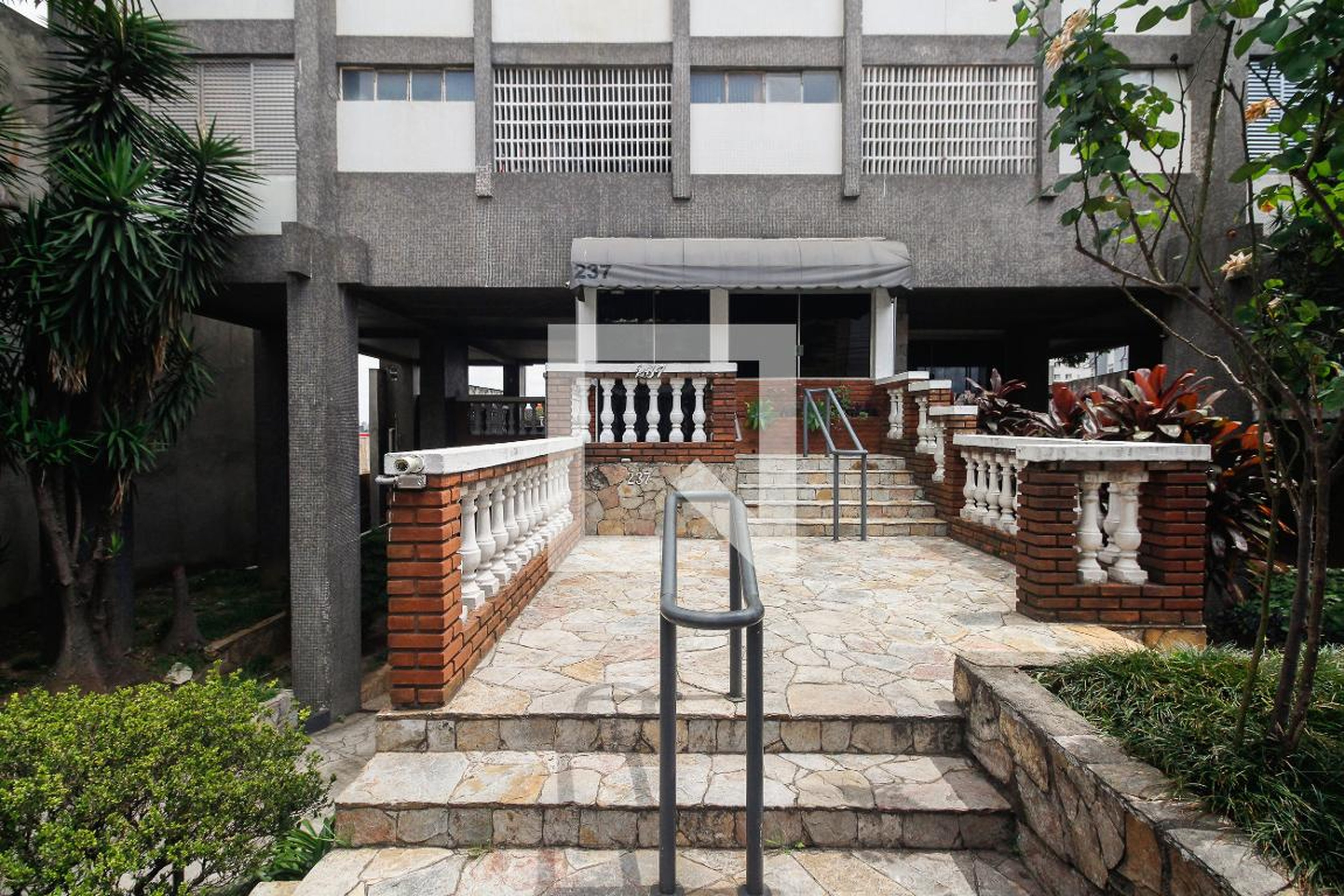 Condomínio - Edifício Rossi Penha