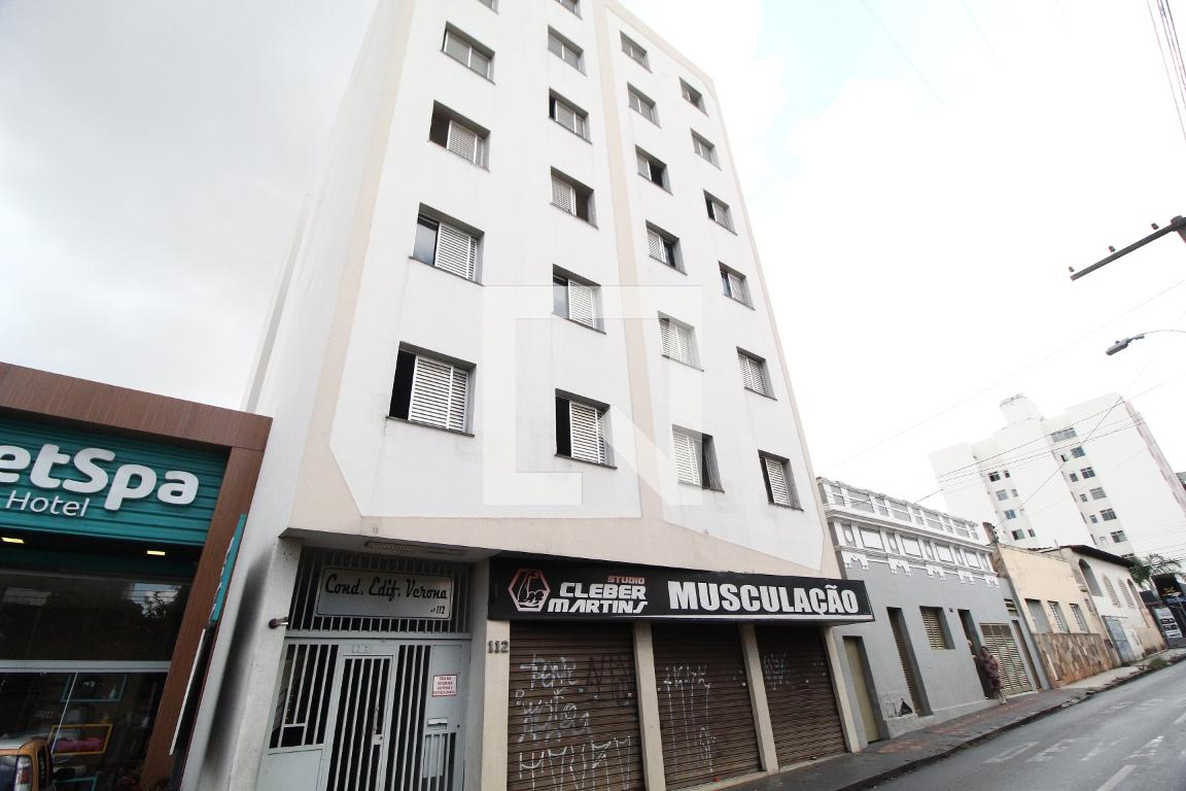 Fachada Condomínio em Rua Quinze de Novembro, 112