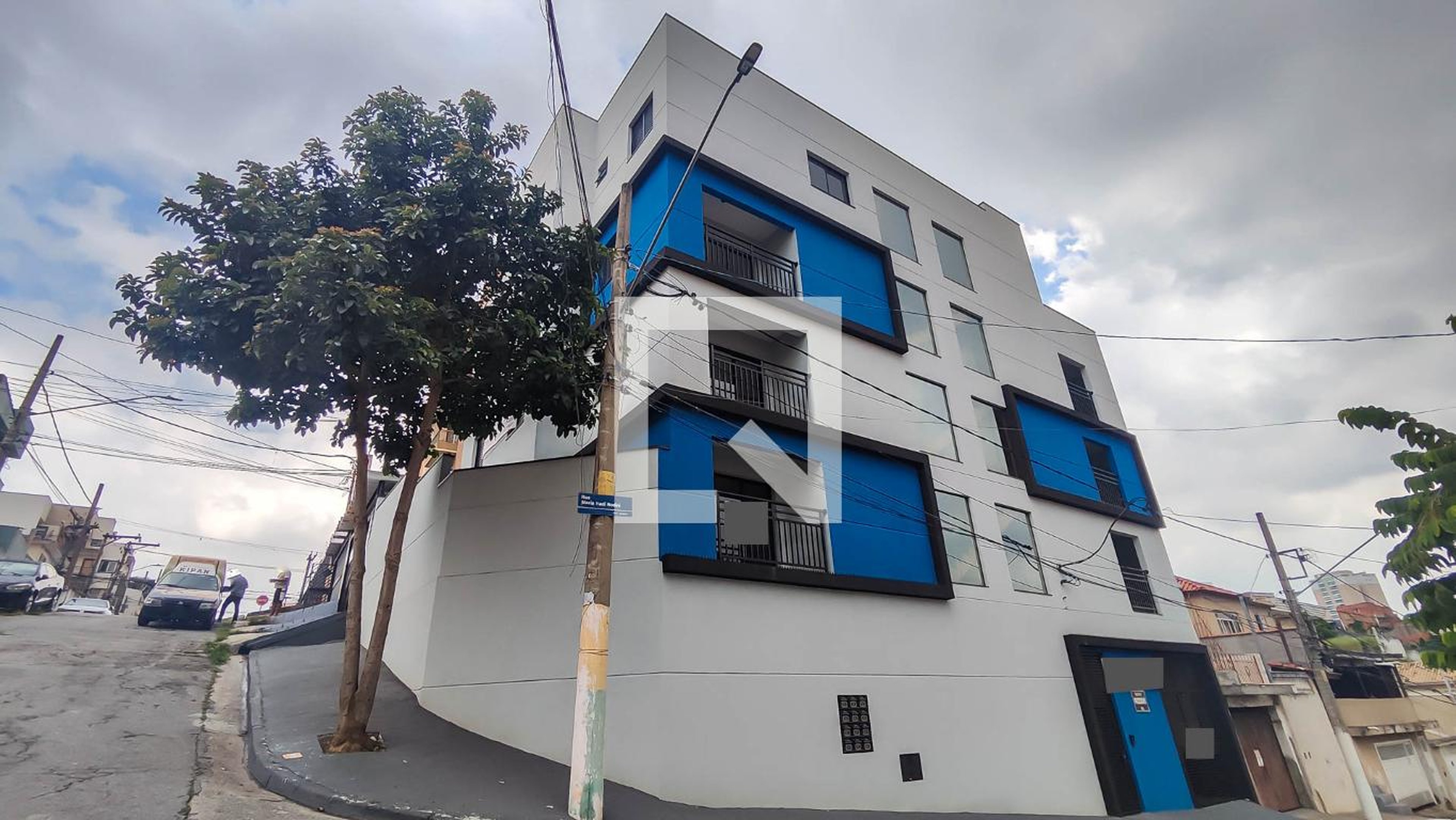 Fachada do Prédio Condomínio em Rua Maria Nadi Rodini, 29