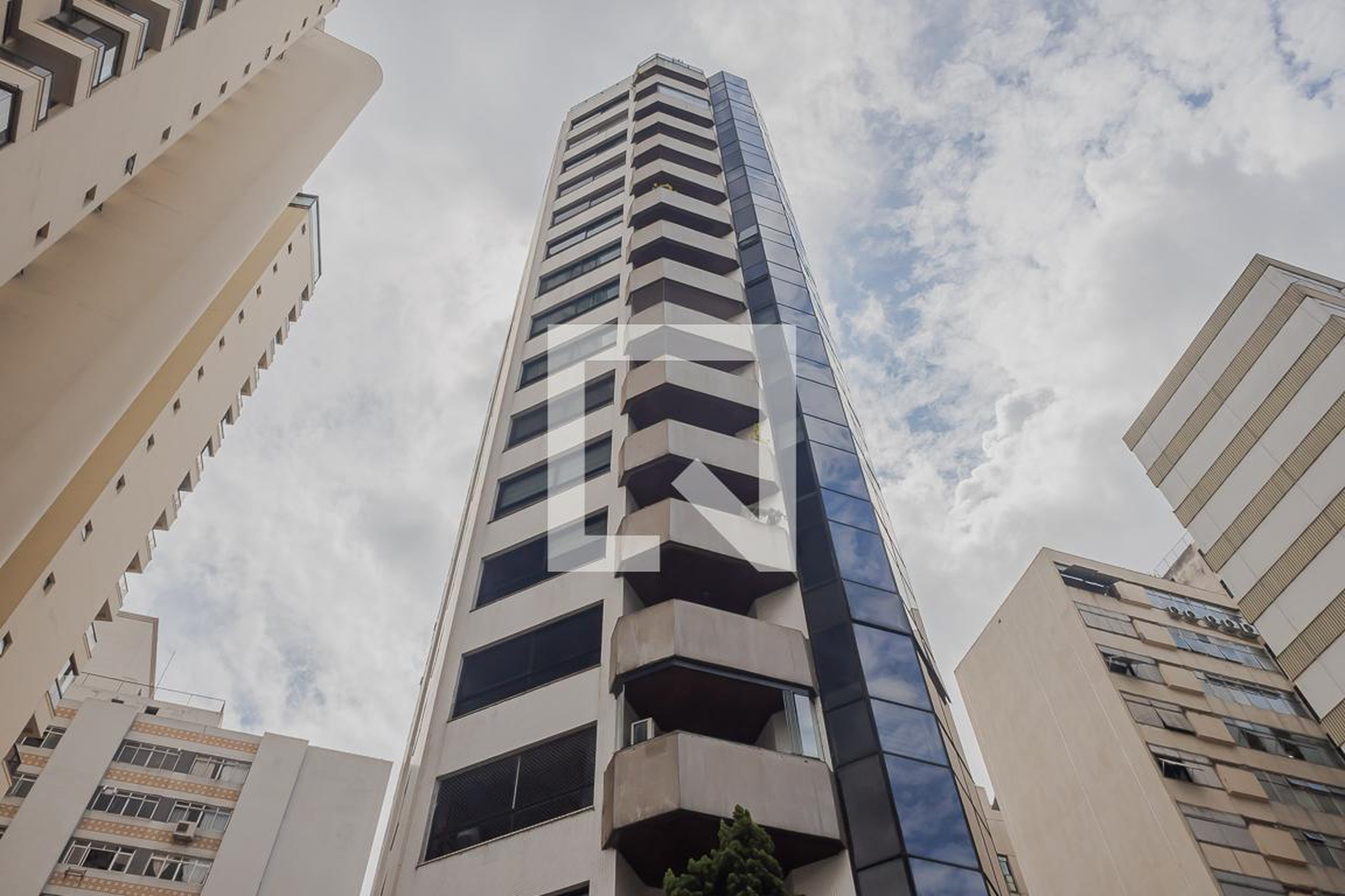 Fachada Condomínio Antares