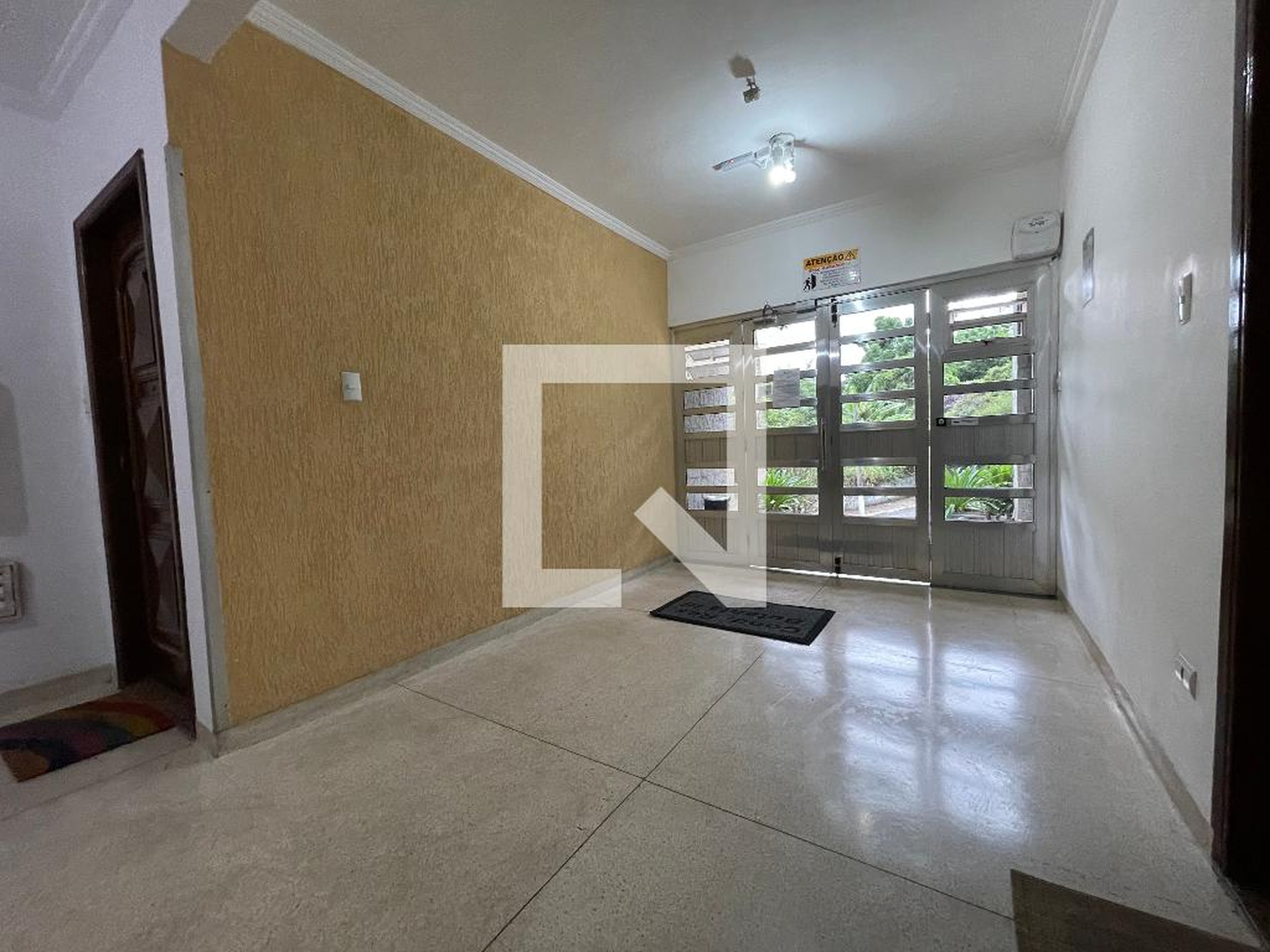 Hall - Conjunto Residencial do Butantã