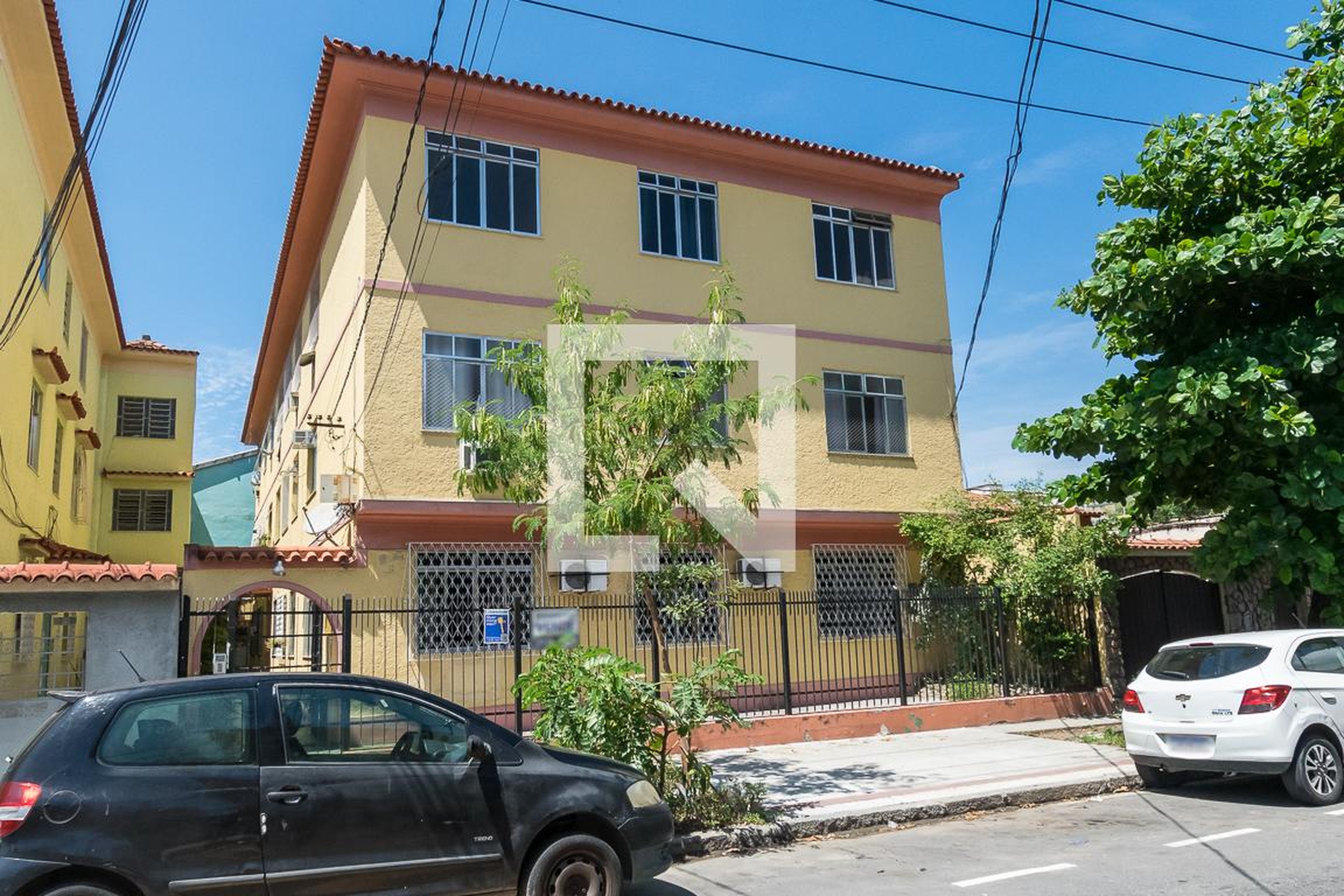 Fachada do Prédio Condomínio Ef. Nice