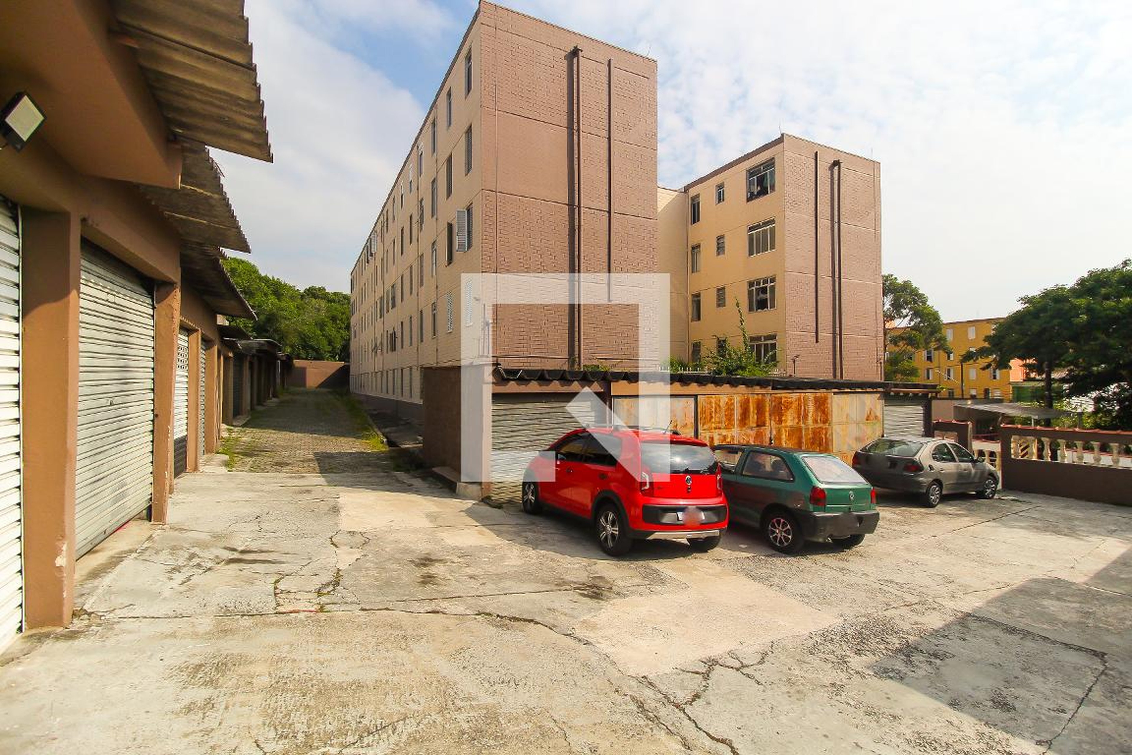 Estacionamento - Latâneas