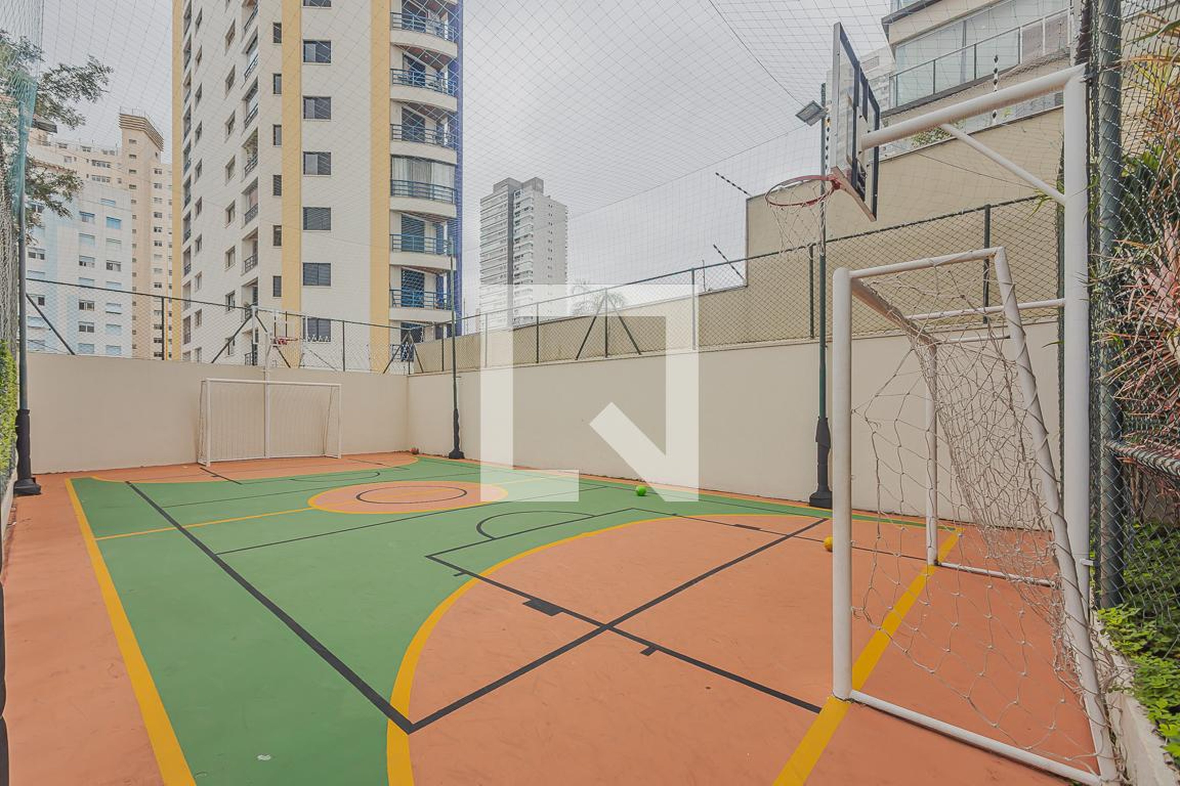 Quadra Esportiva - Celebrité