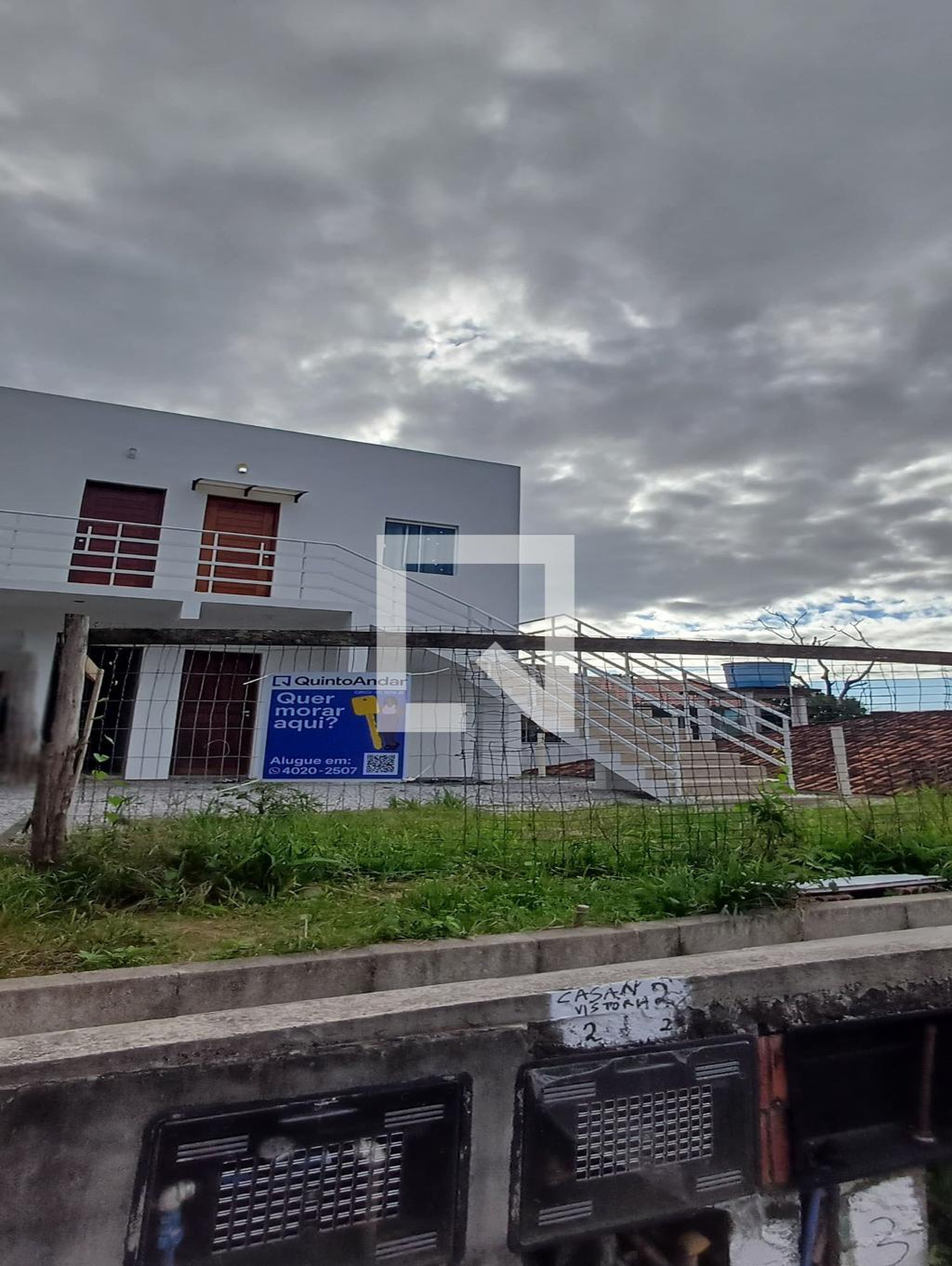 Fachada Condomínio em Rua Henrique Alvim Correia, 2053
