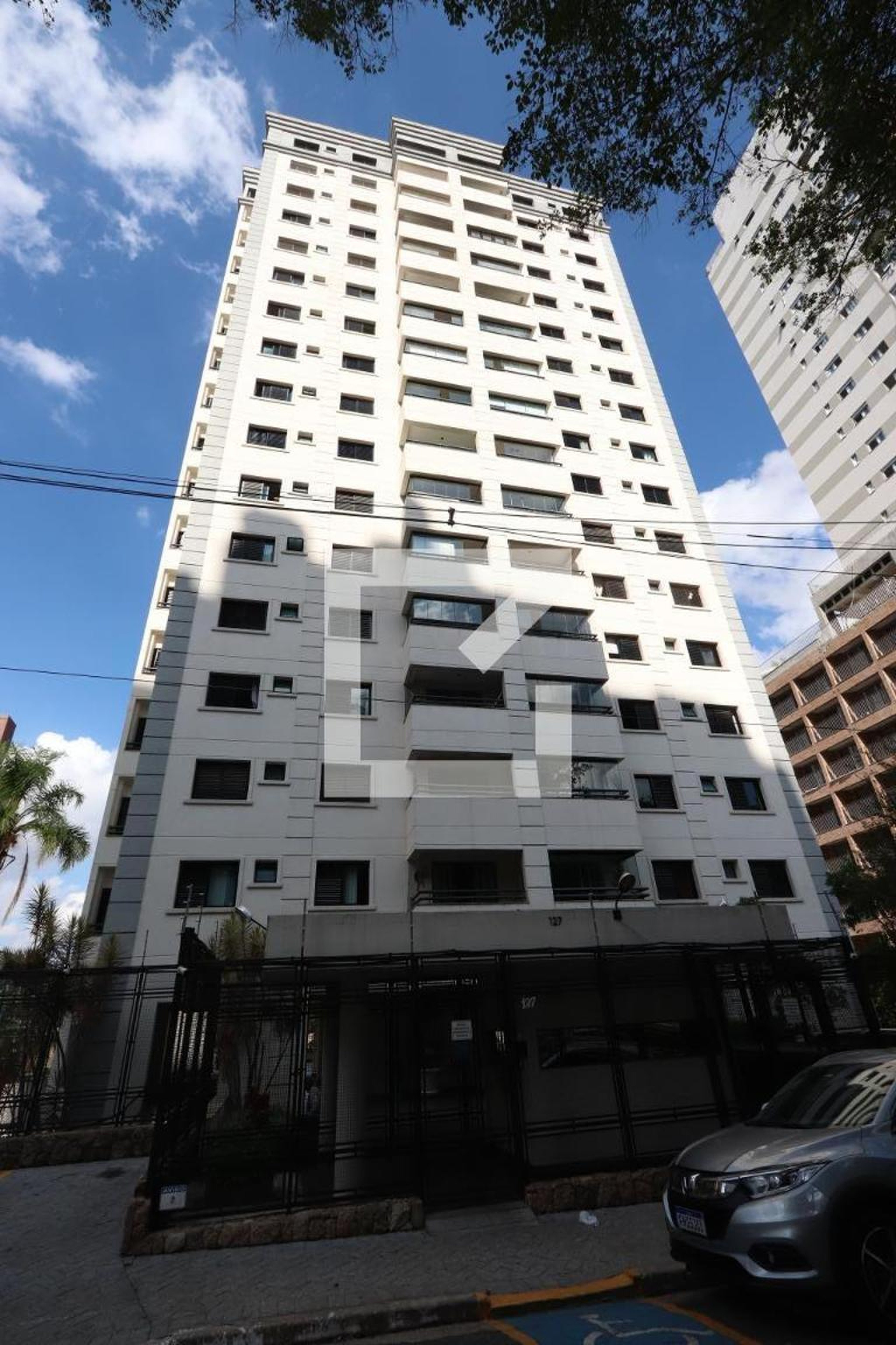 Fachada do Prédio Condomínio Maison Royale