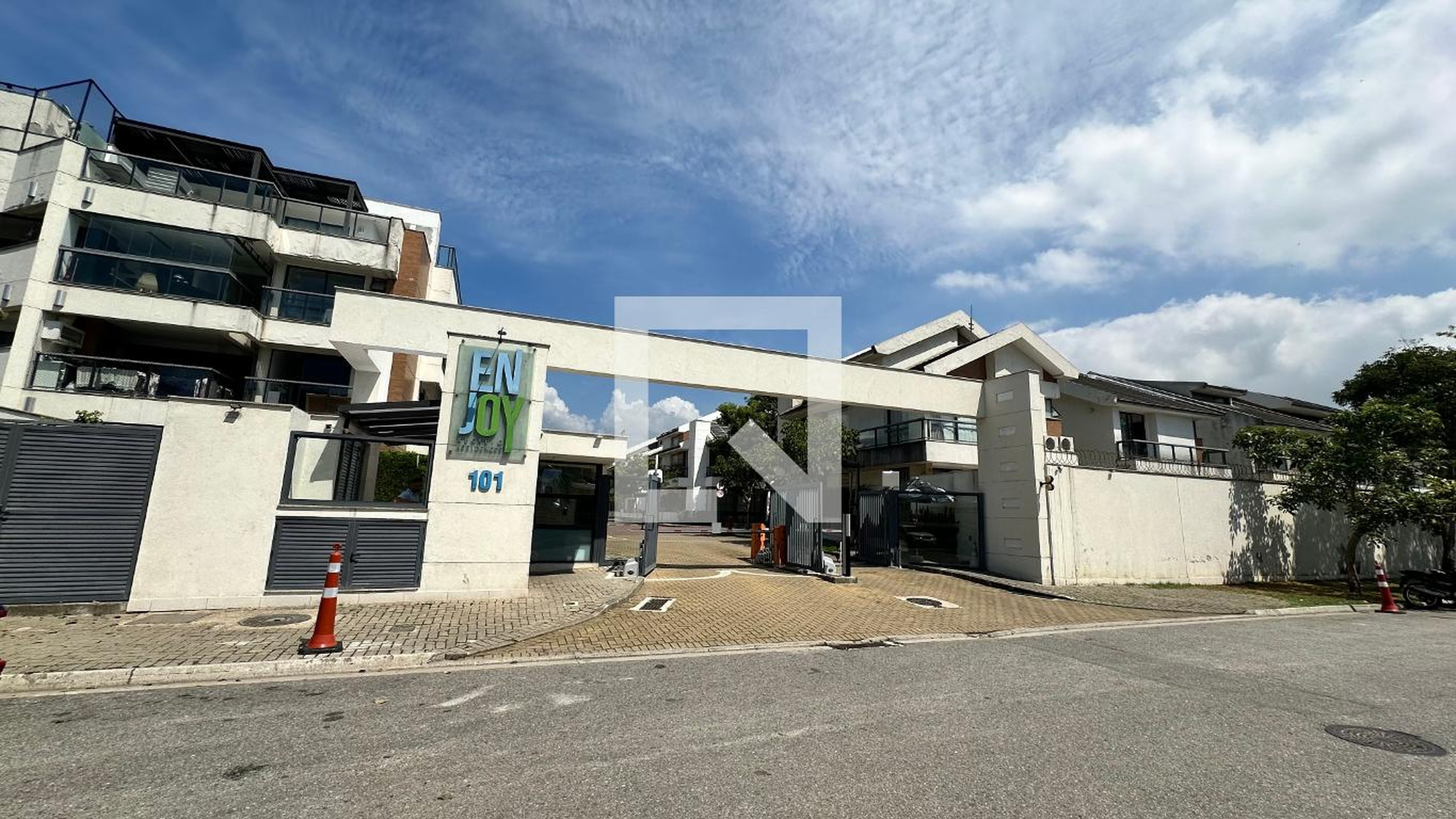 Fachada Condomínio Enjoy