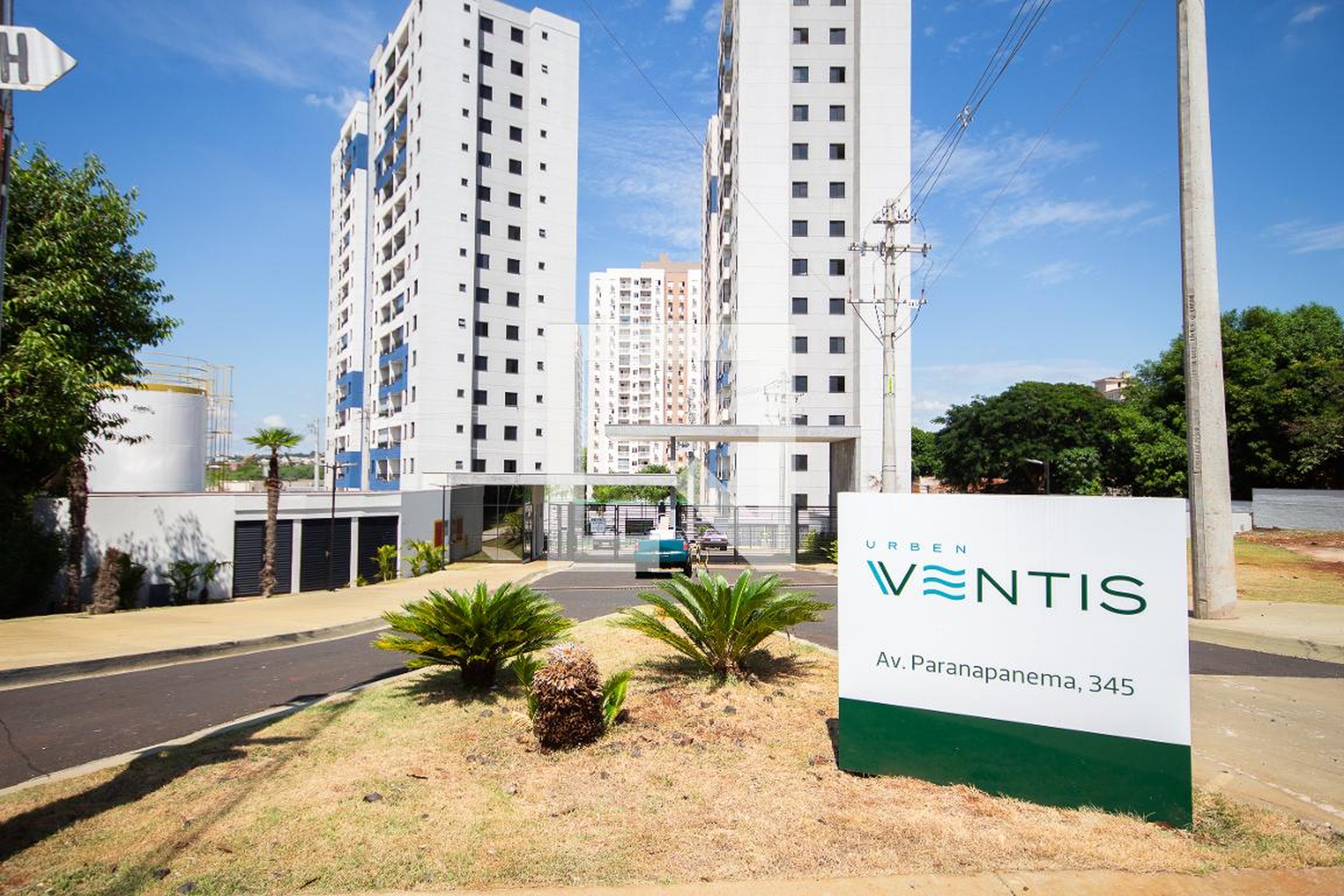 Fachada do condomínio Condomínio Ventis