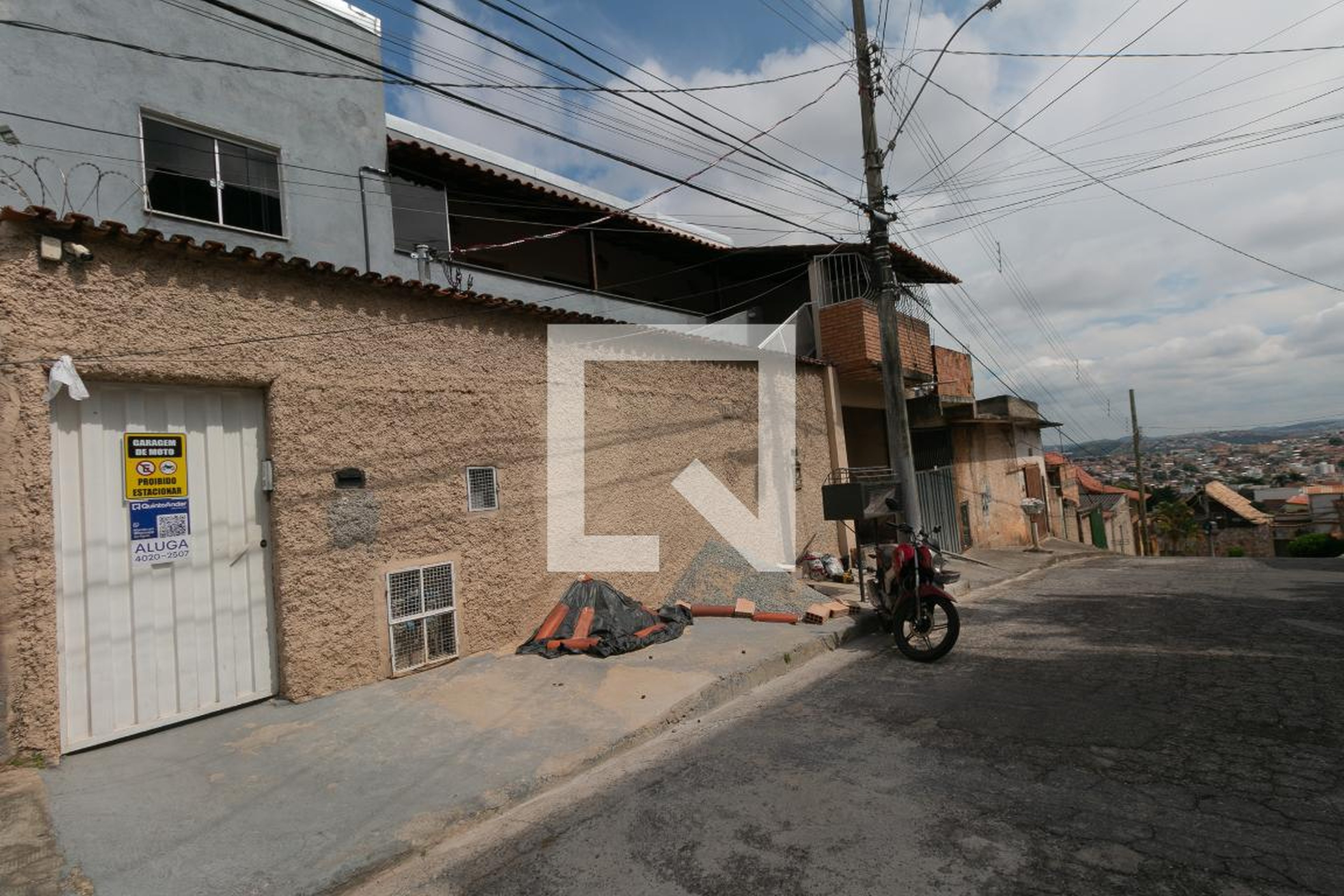 Fachada Condomínio em Rua São Cosme, 187