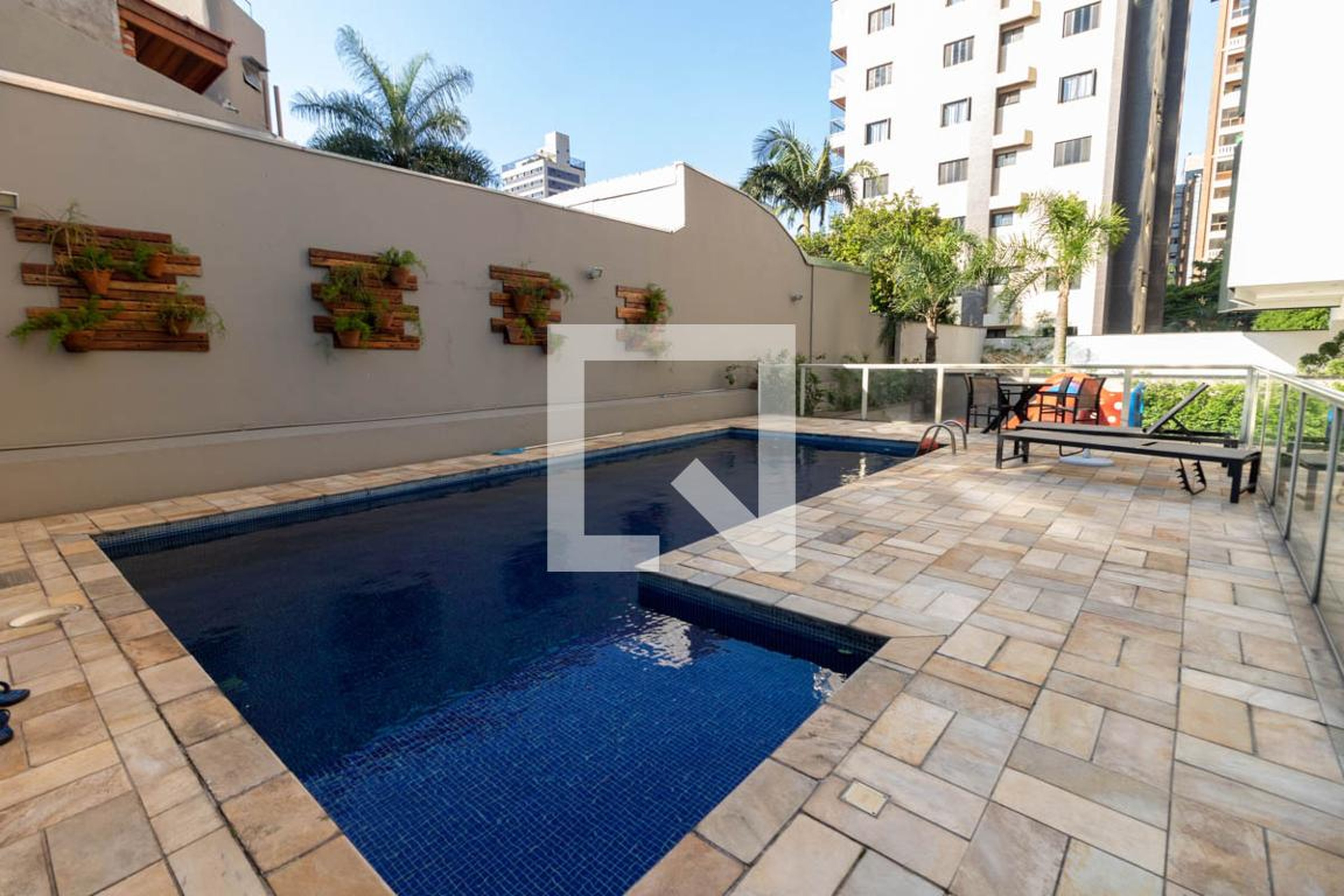 Piscina - Edifício Paysage