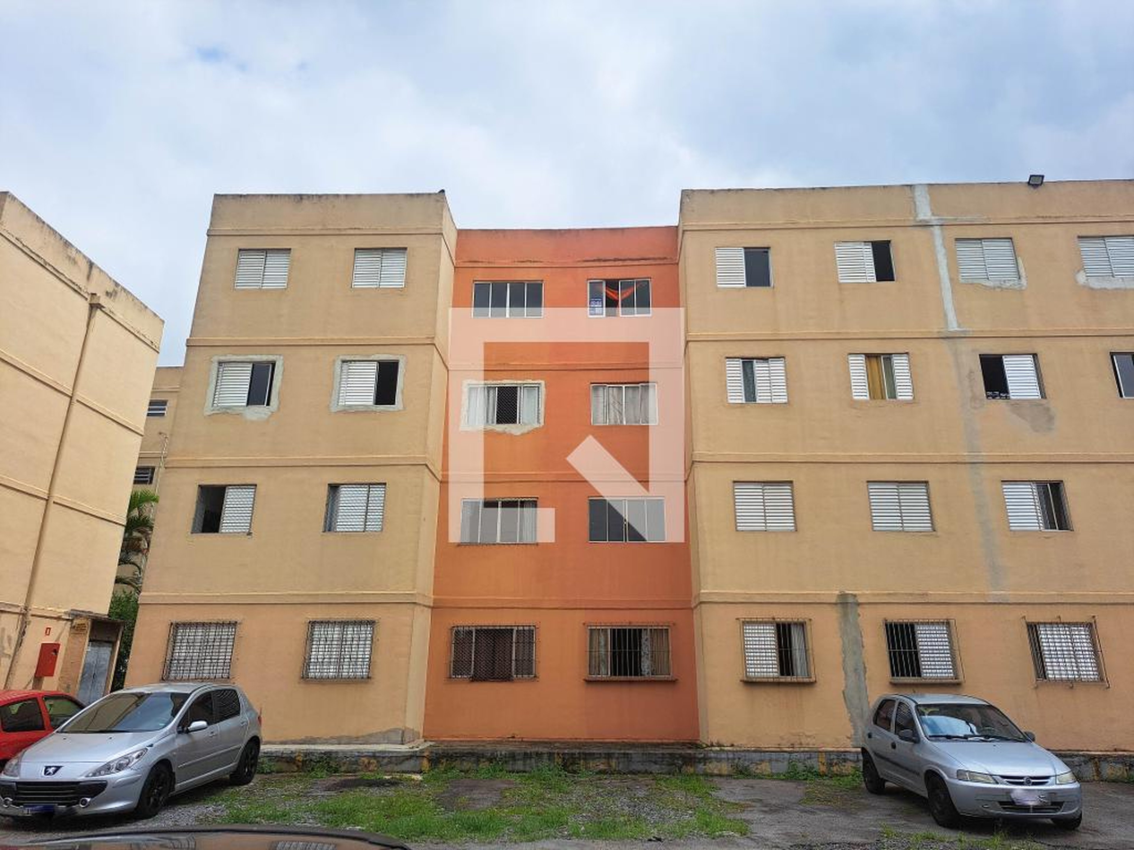 Fachada Condomínio Vale dos Pinheiros