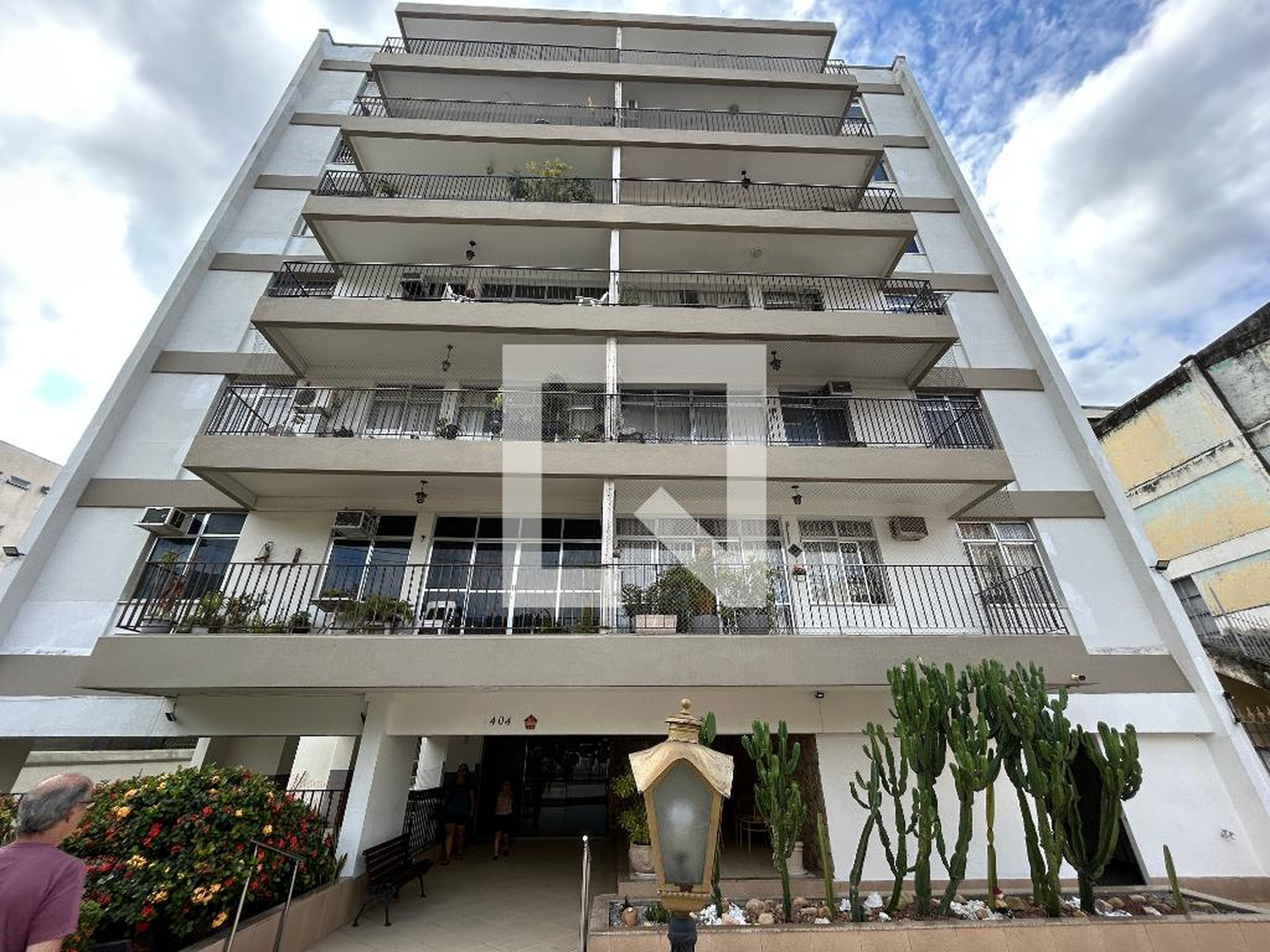 Fachada Condomínio Torre do Méier