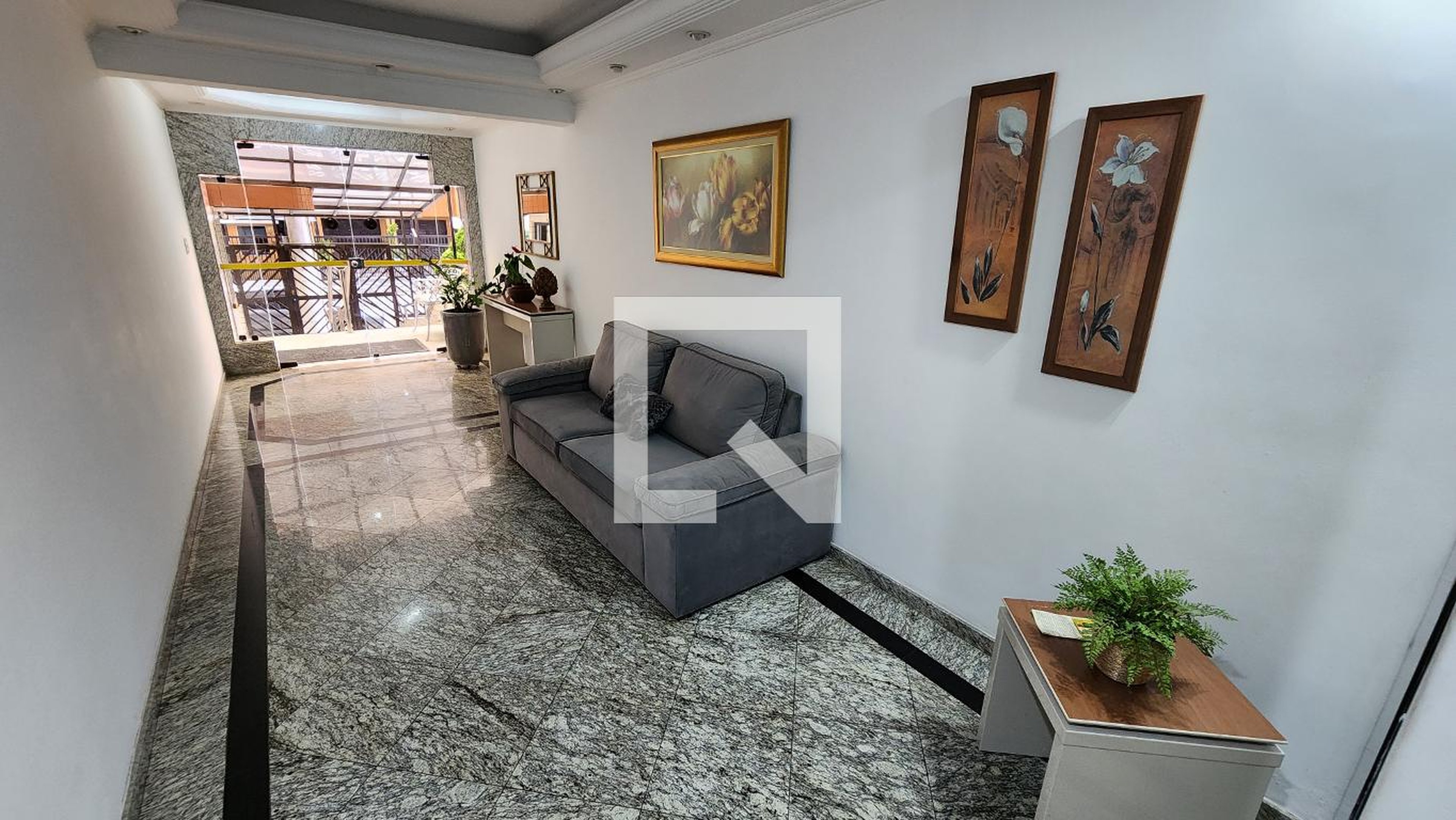 Hall de entrada - Tommy