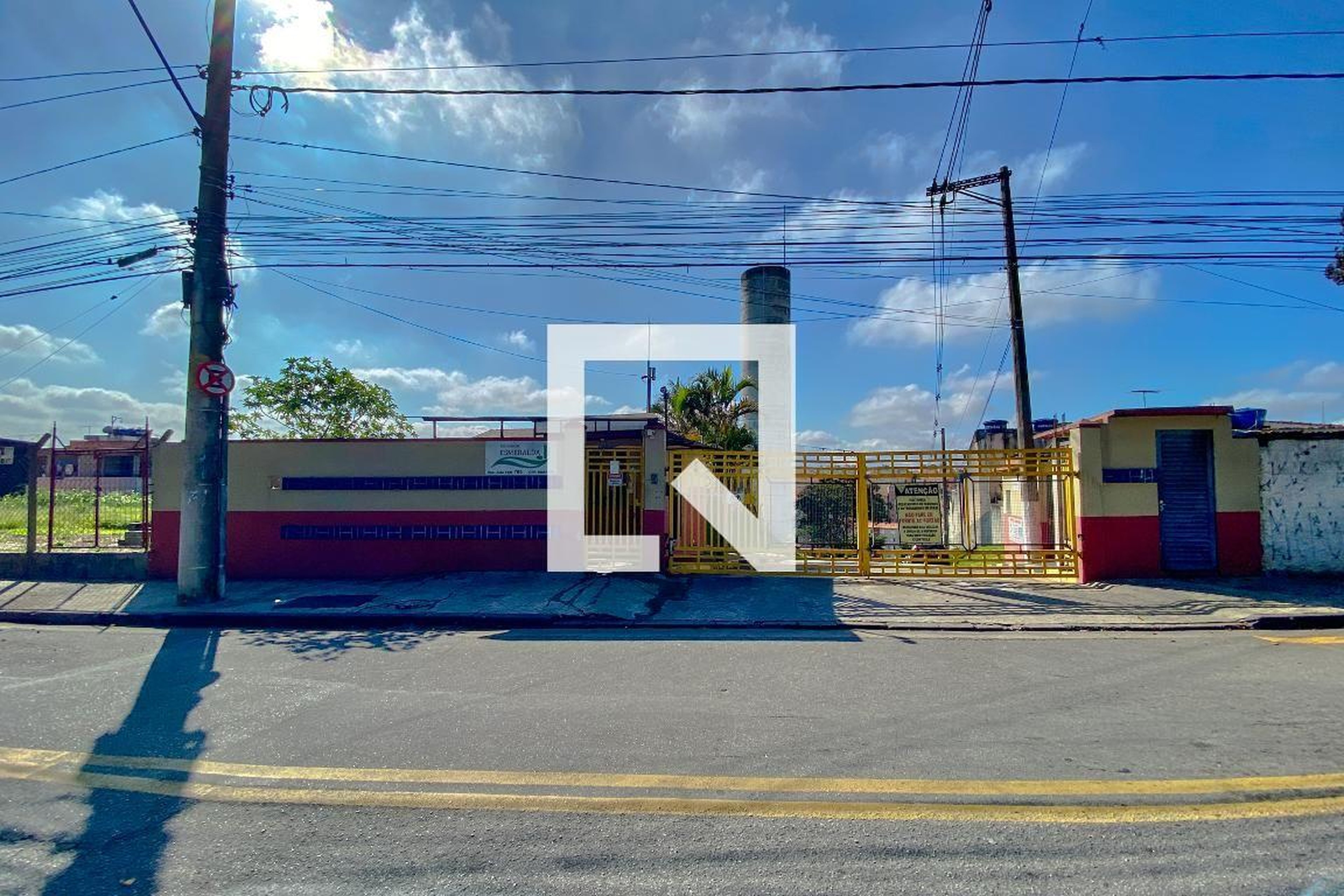 Fachada Condomínio Esmeralda