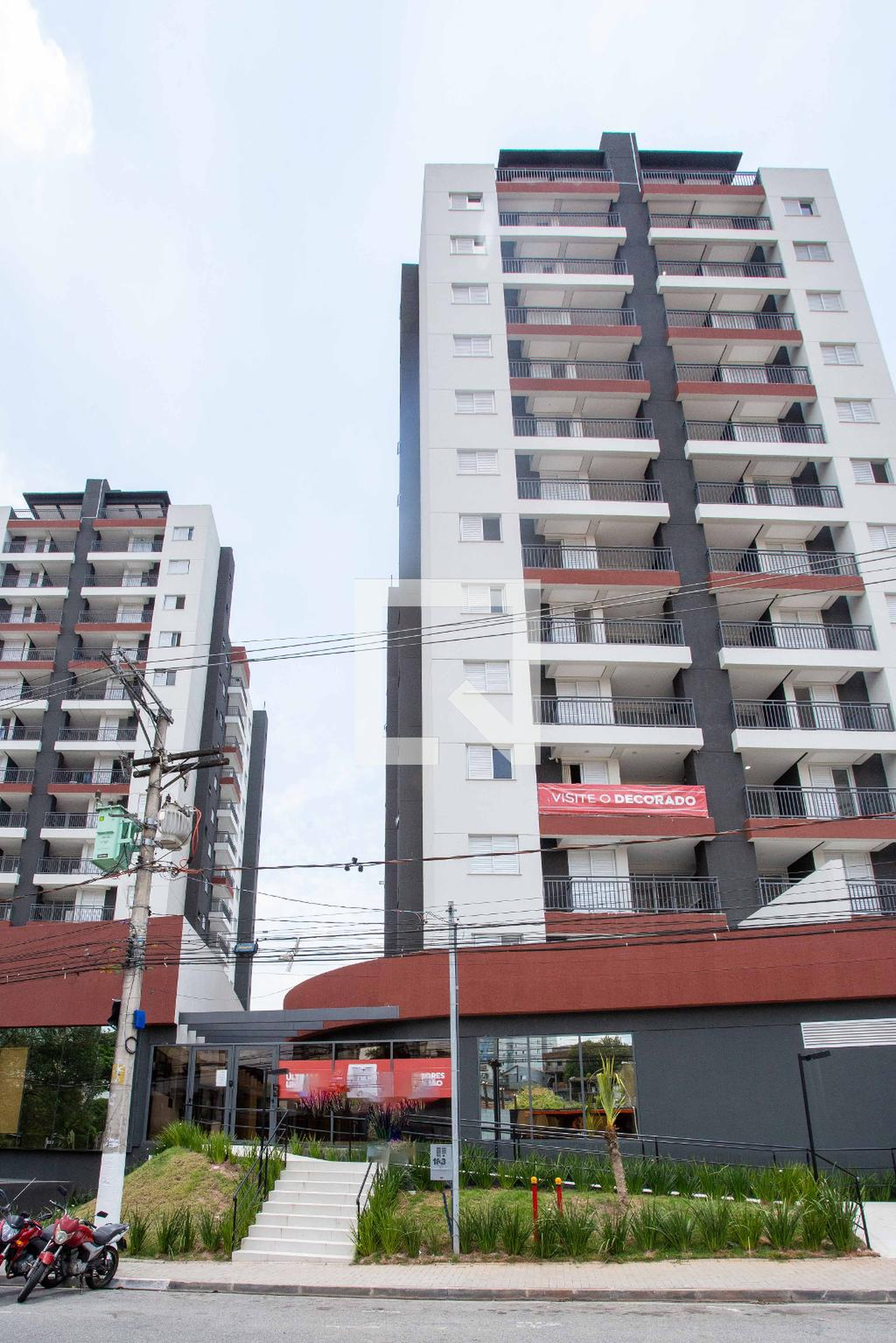 Fachada do condomínio Condomínio Domum Home Resort