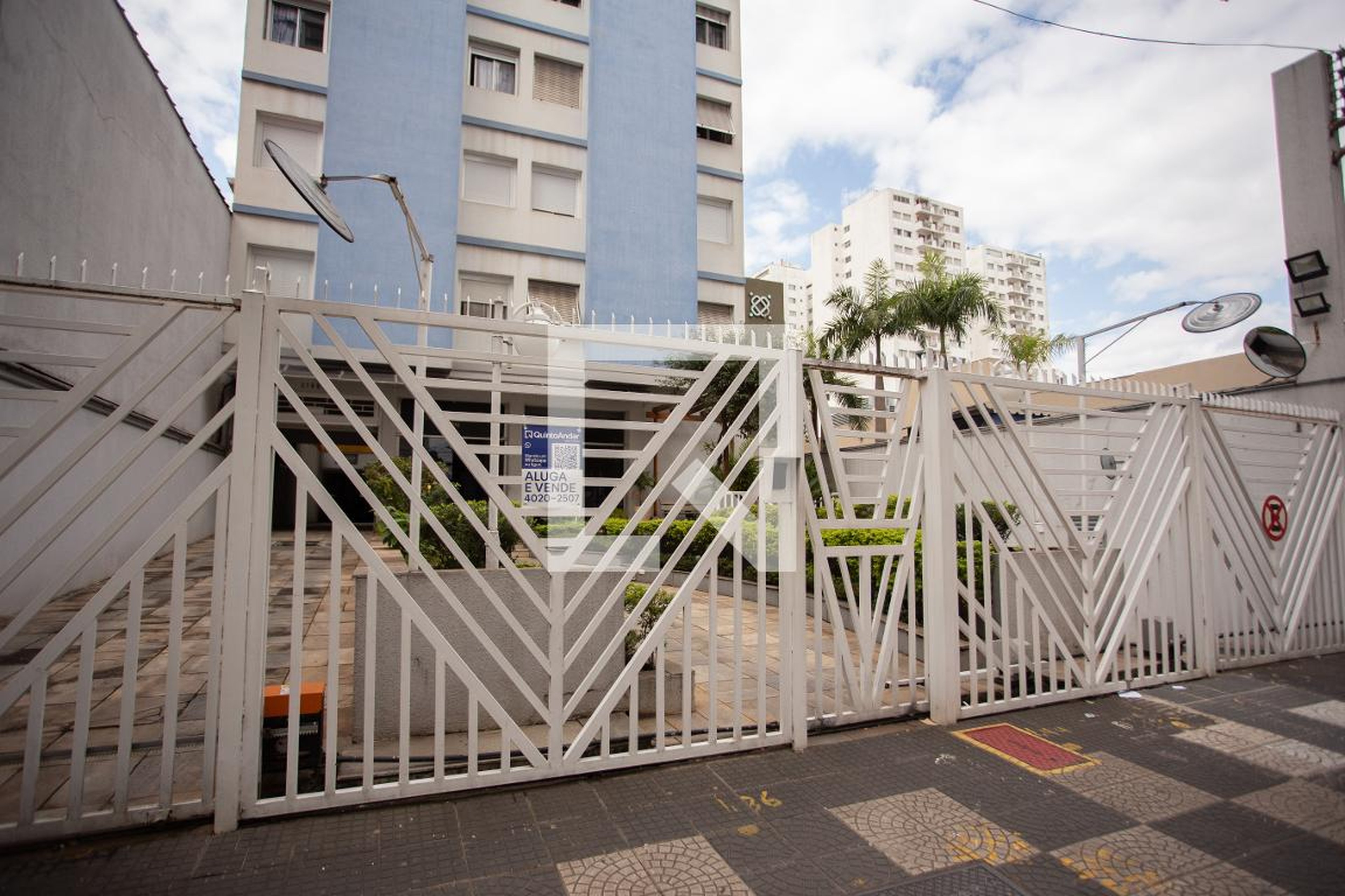 Fachada Condomínio Domus Helena