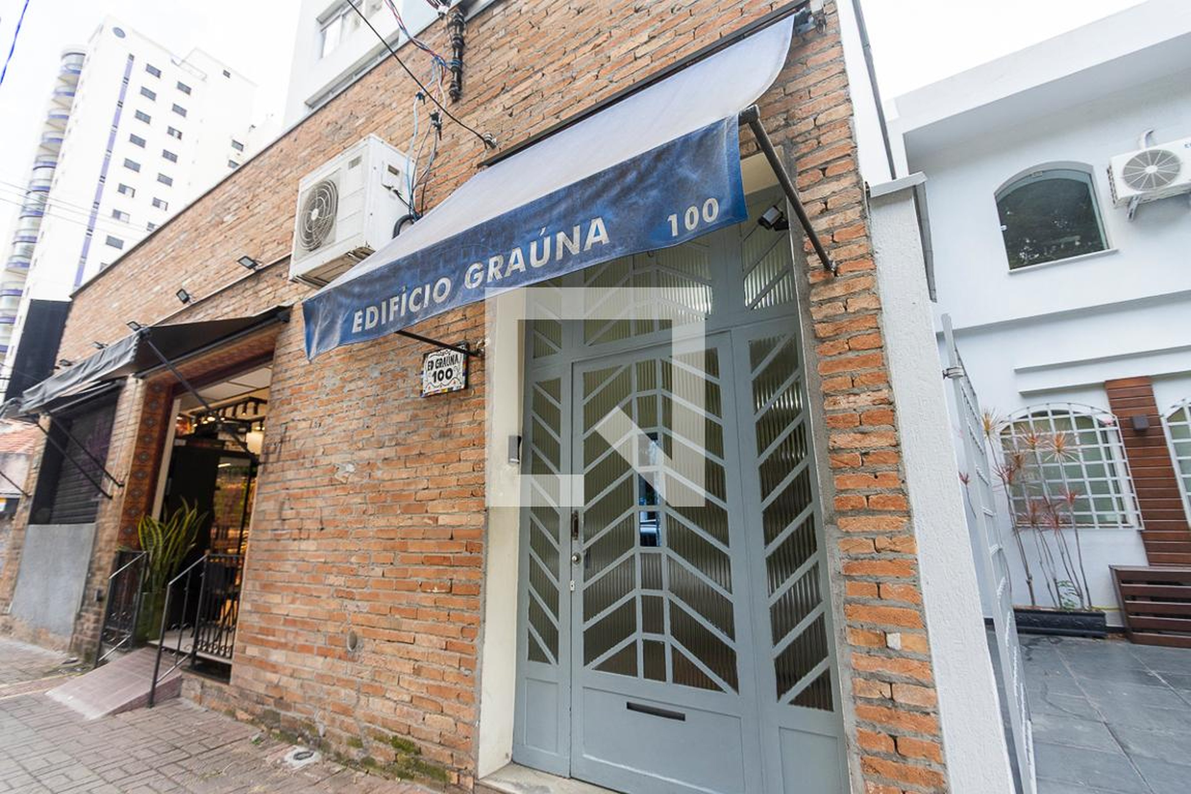 Fachada Edífício Graúna